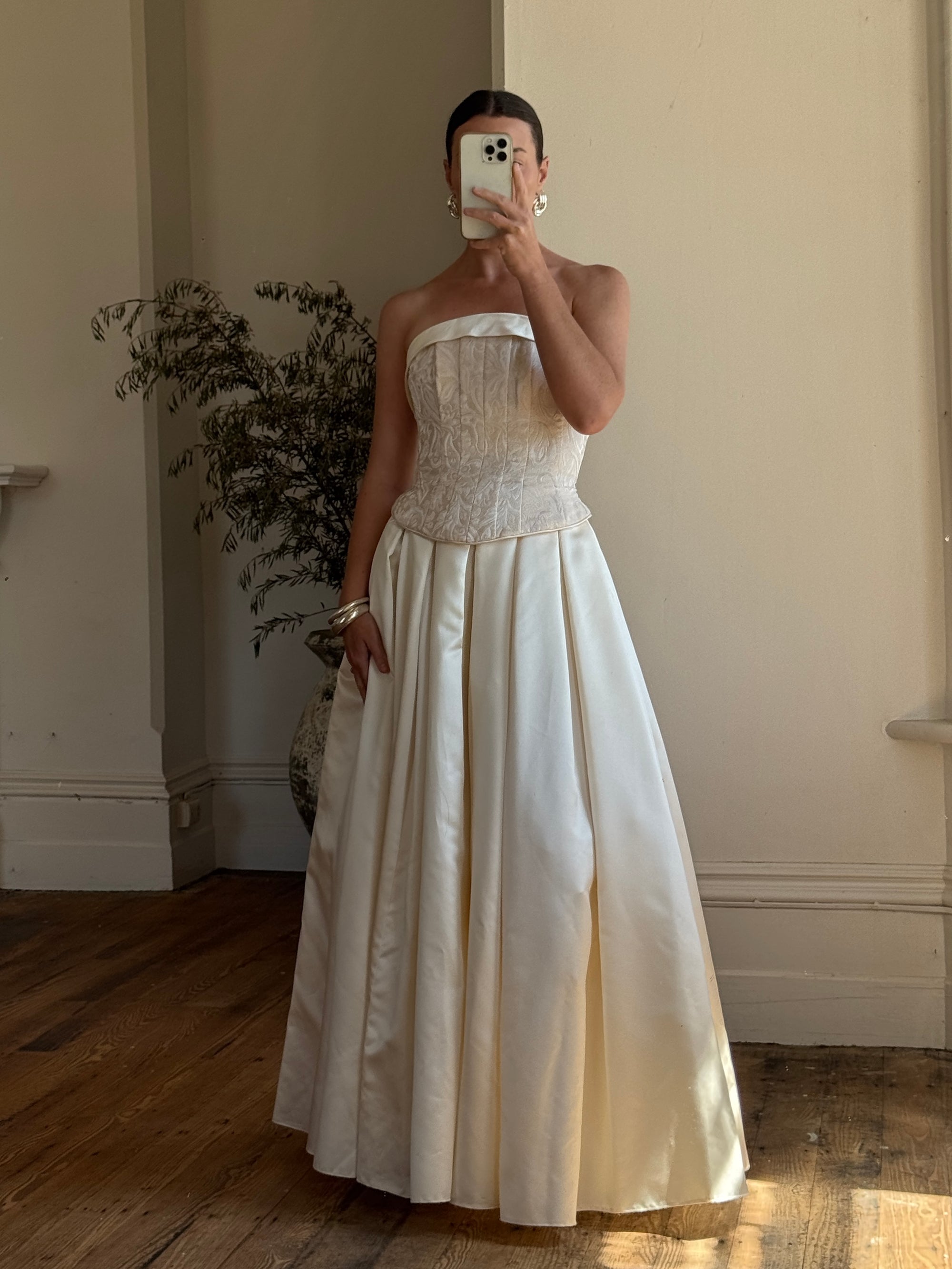 Vintage 90s Princess Brocade Champagne Wedding Gown