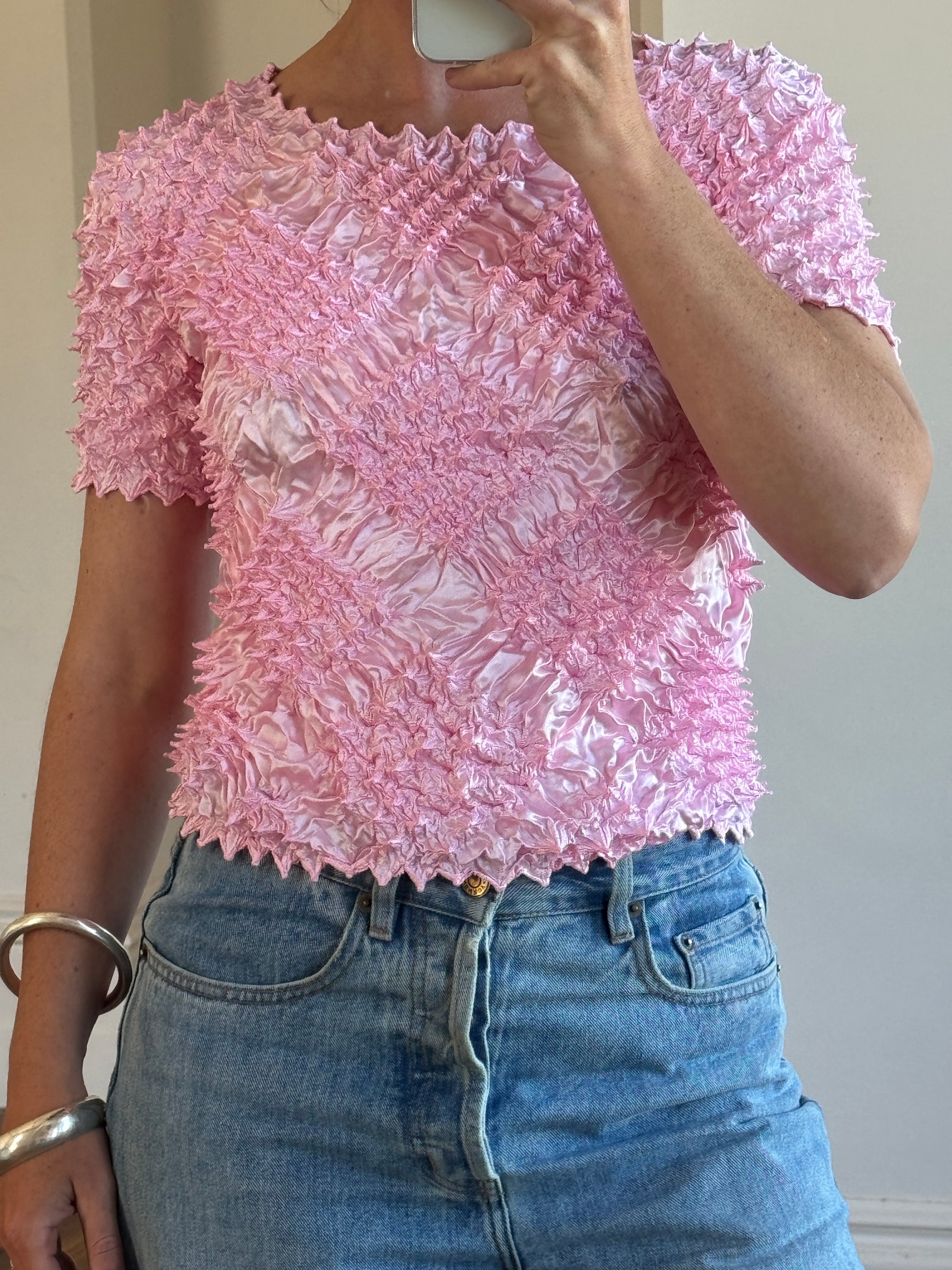 Vintages 90s Crinkle Stretch Top Candy Pink