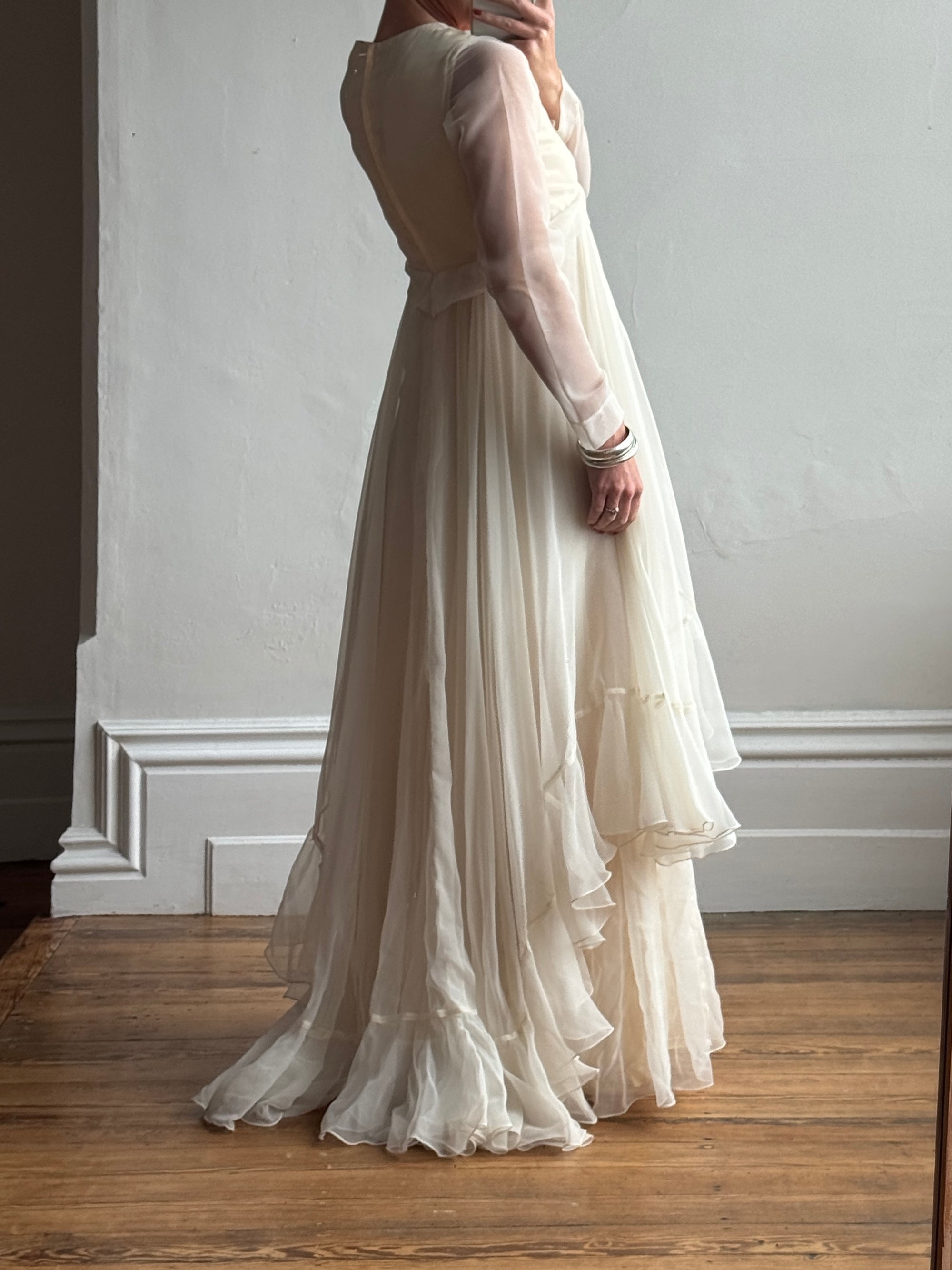 Vintage 70s Chiffon Rosette Wedding Dress Creme