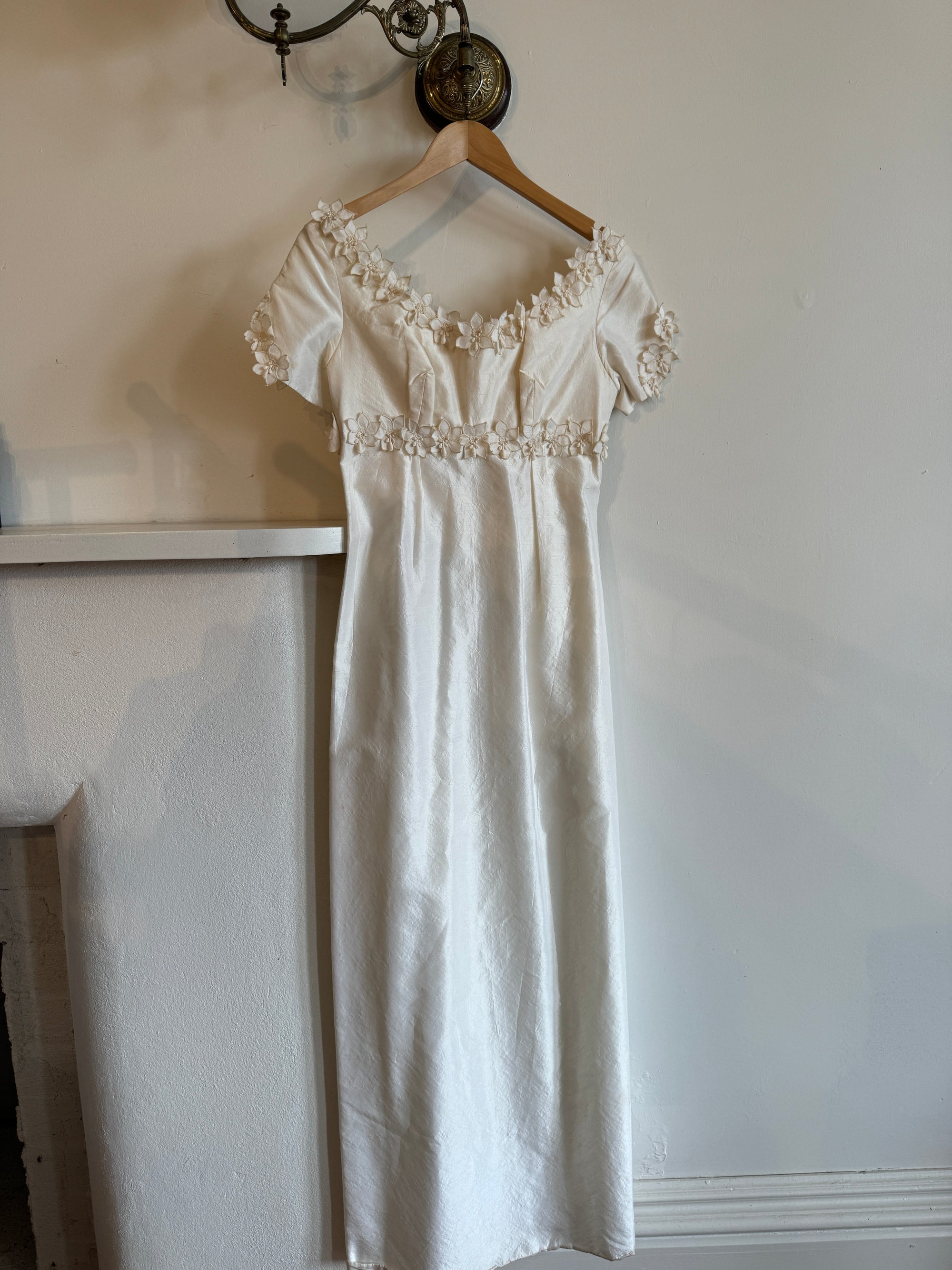 Vintage Pure Raw Silk Empire Bridal Dress With Floral Applique