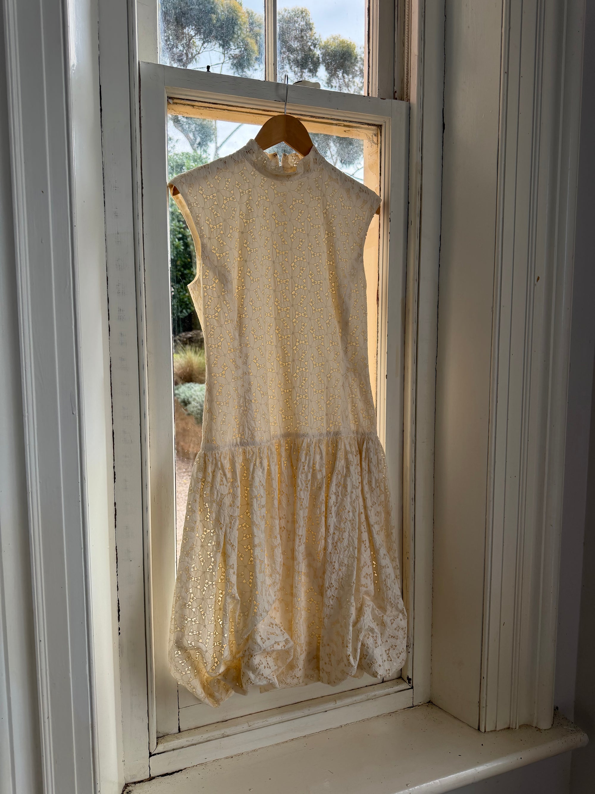 Vintage 90s Cream Broderie Anglaise Bubble Mini Dress
