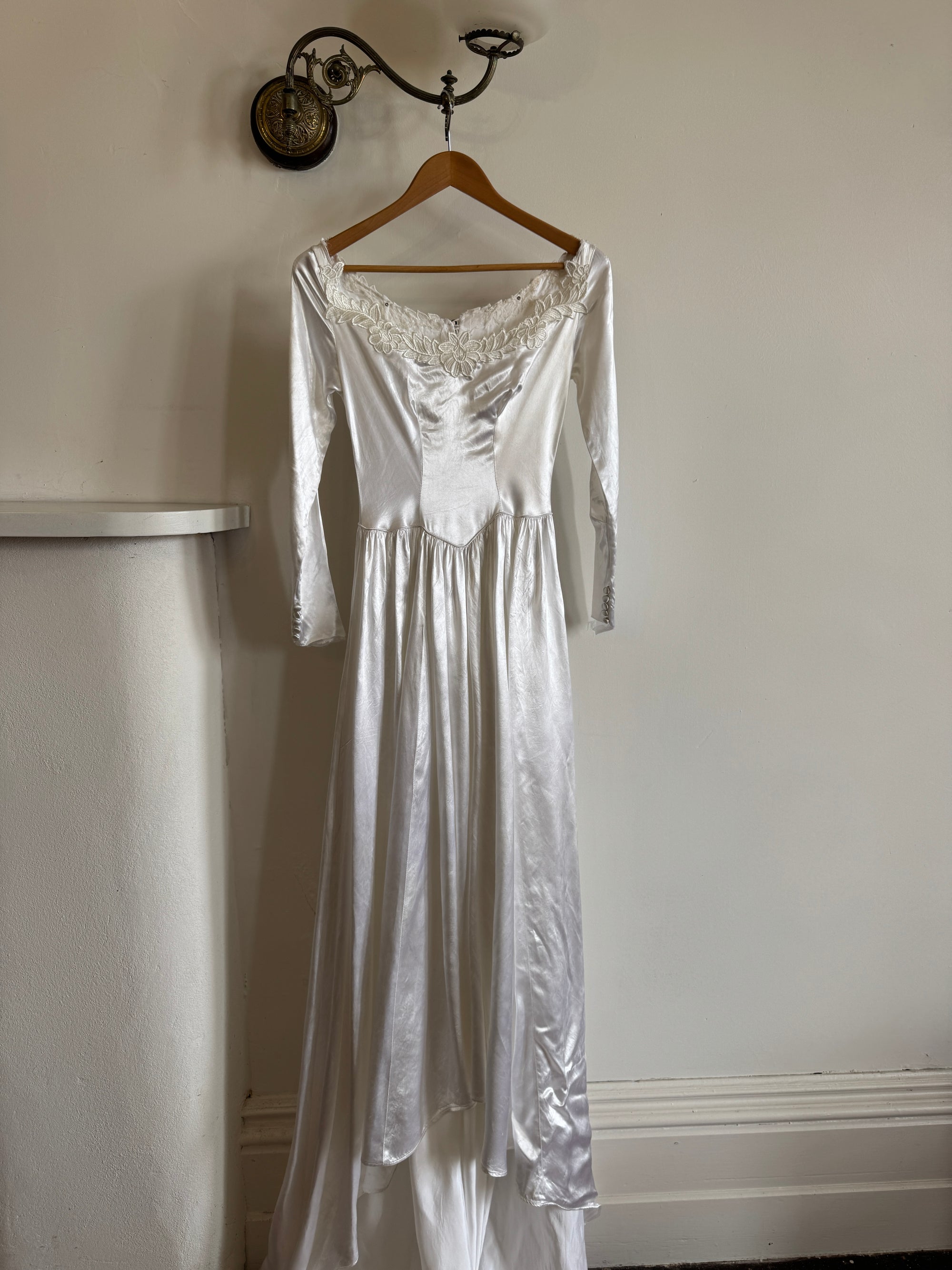 Vintage 50s Liquid Satin Scoop Applique Wedding Gown