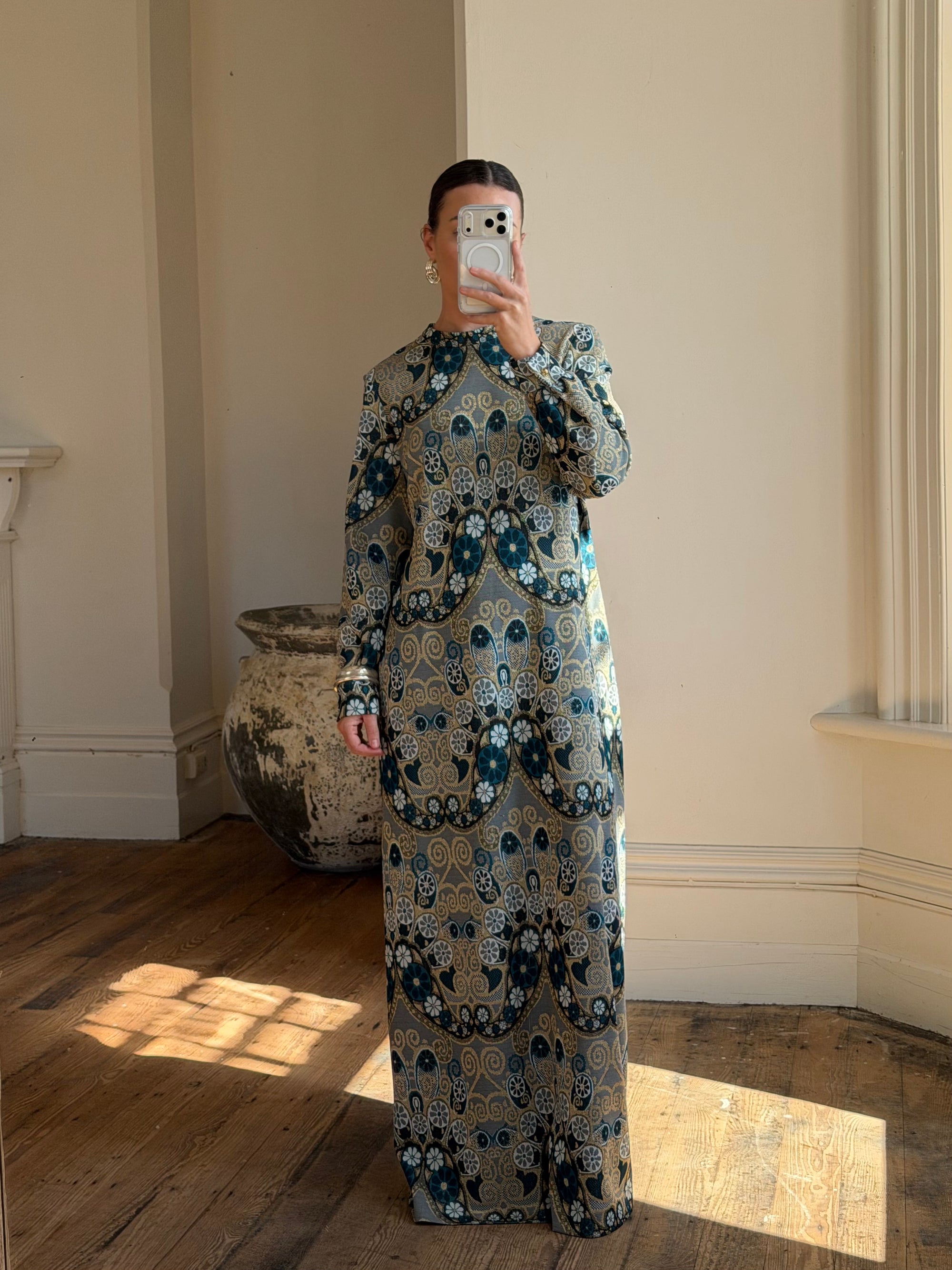 Vintage 70s Paisley Tapestry Long Sleeved Maxi Dress Blue