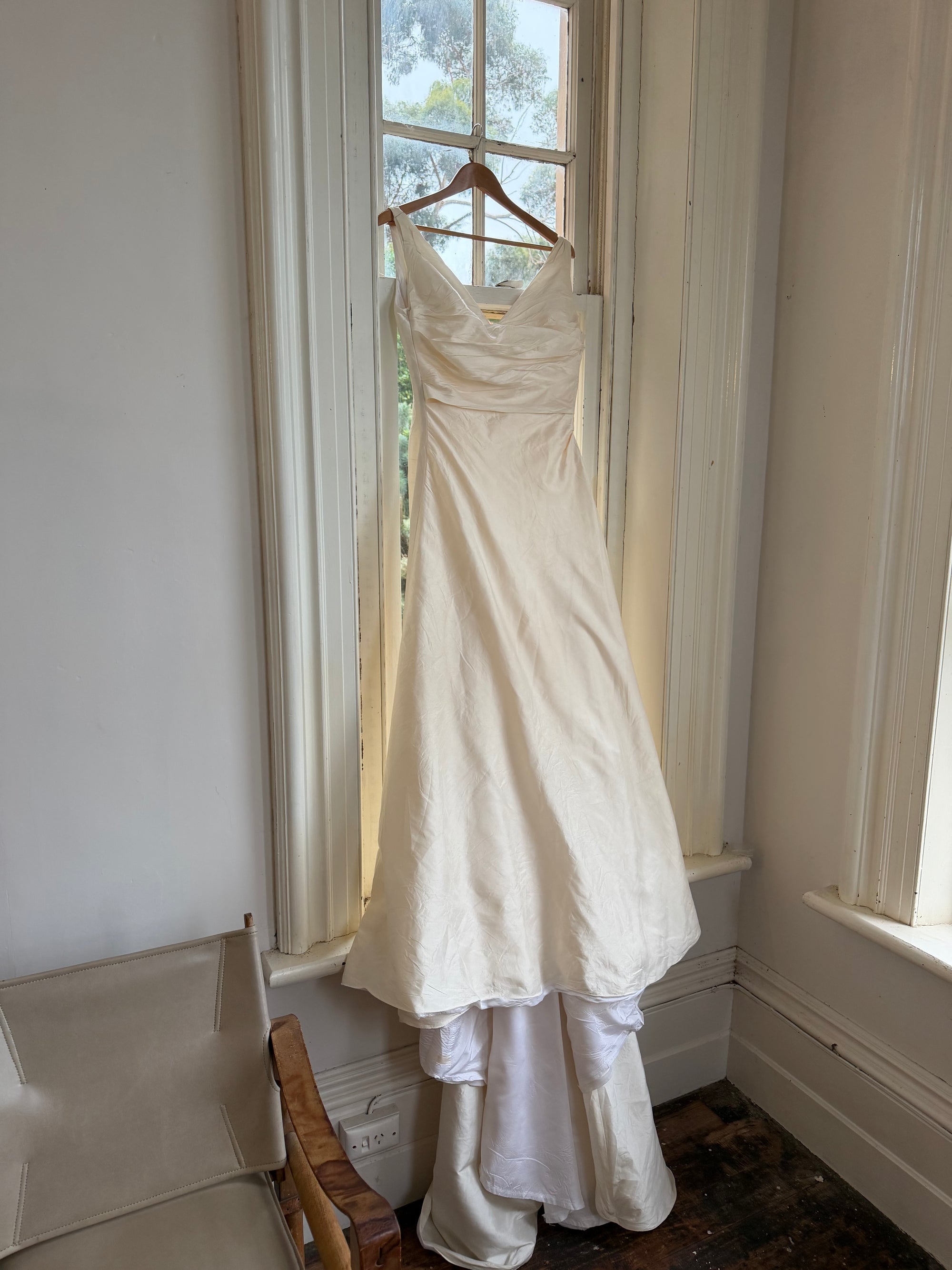 Vintage 90s Ivory Silk V-Neck A-Line Wedding Gown