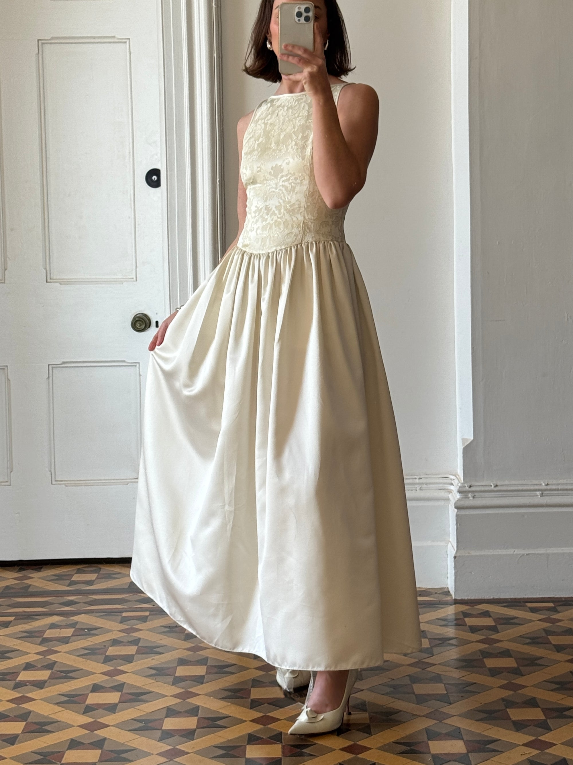 Vintage 90s Brocade High Front Satin Wedding Gown Champagne