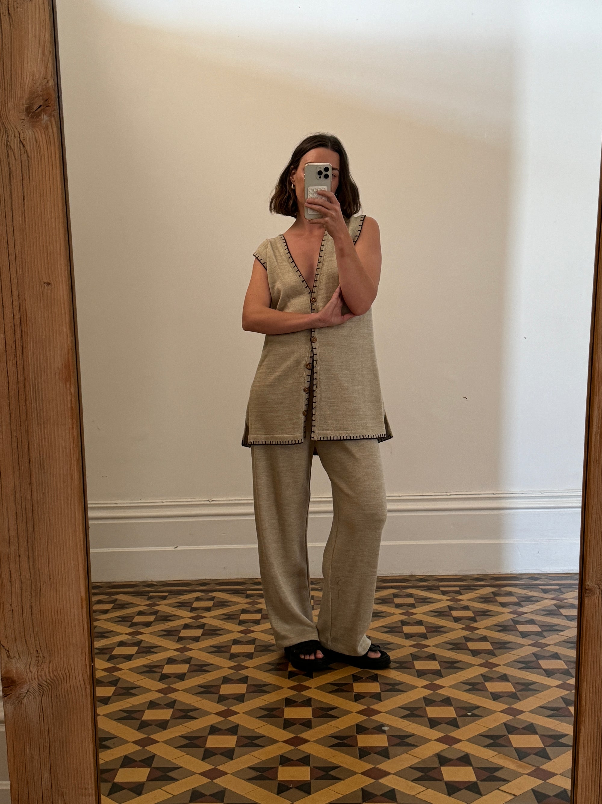 Vintage Beige Knit Vest and Pant Set with Contrast Stitch