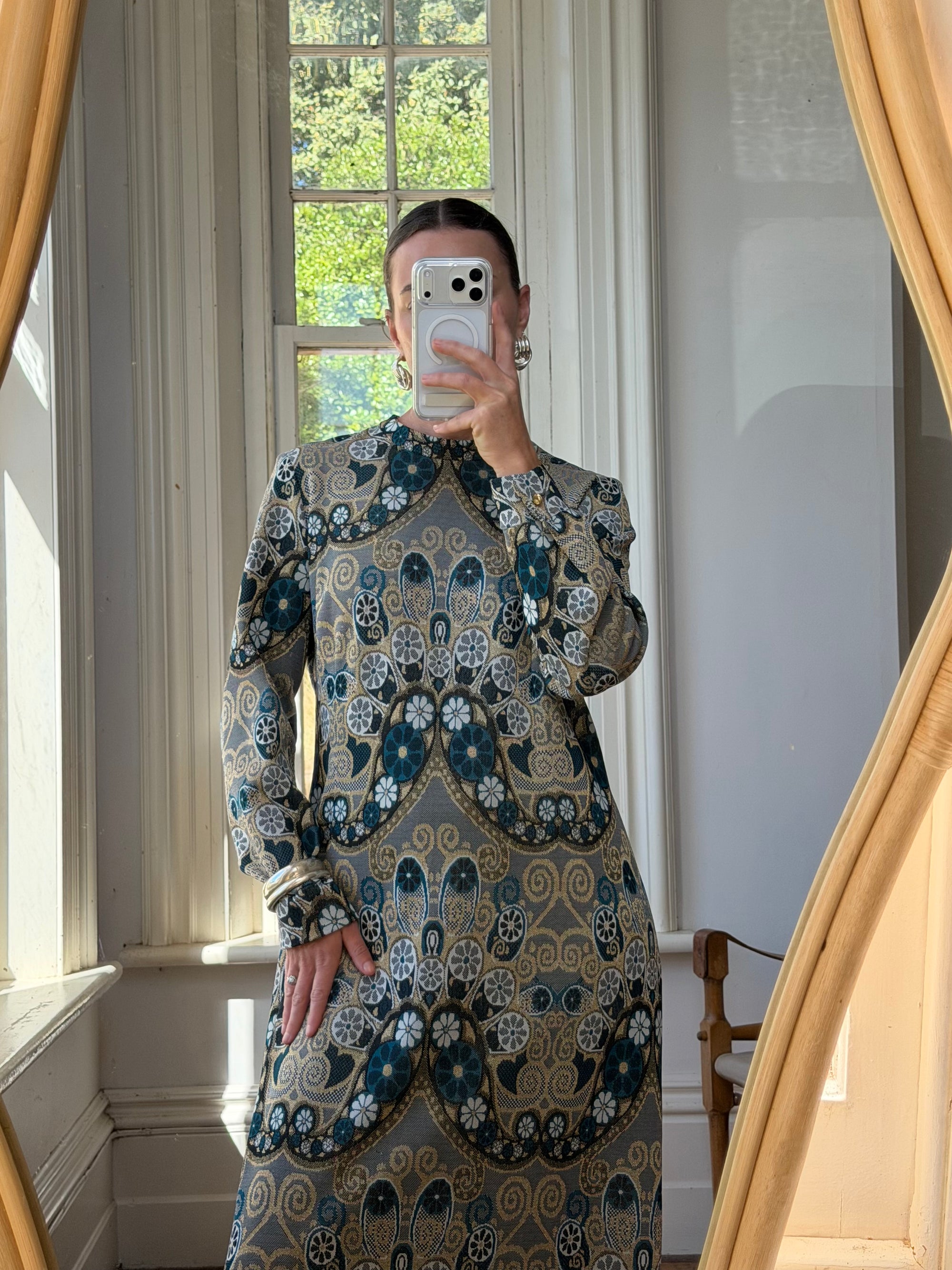 Vintage 70s Paisley Tapestry Long Sleeved Maxi Dress Blue