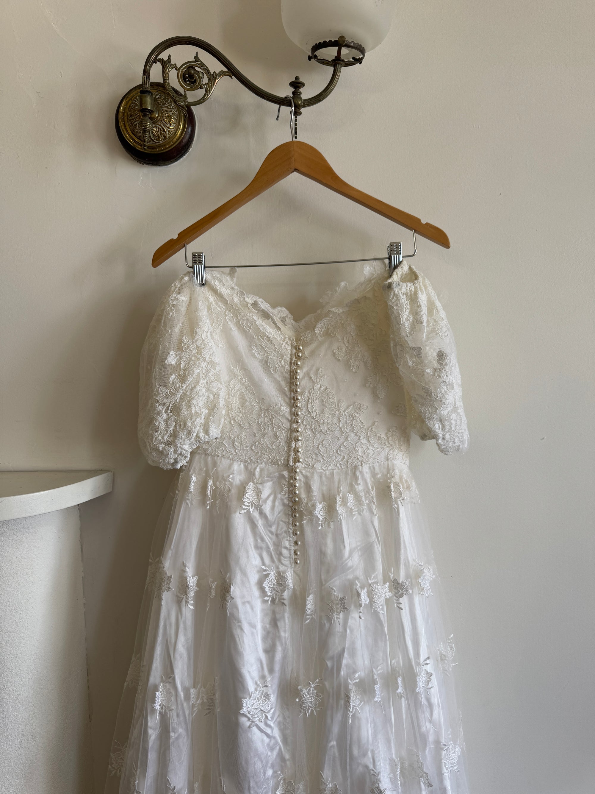 Vintage 80s Lace Off The Shoulder Tulle Wedding Gown