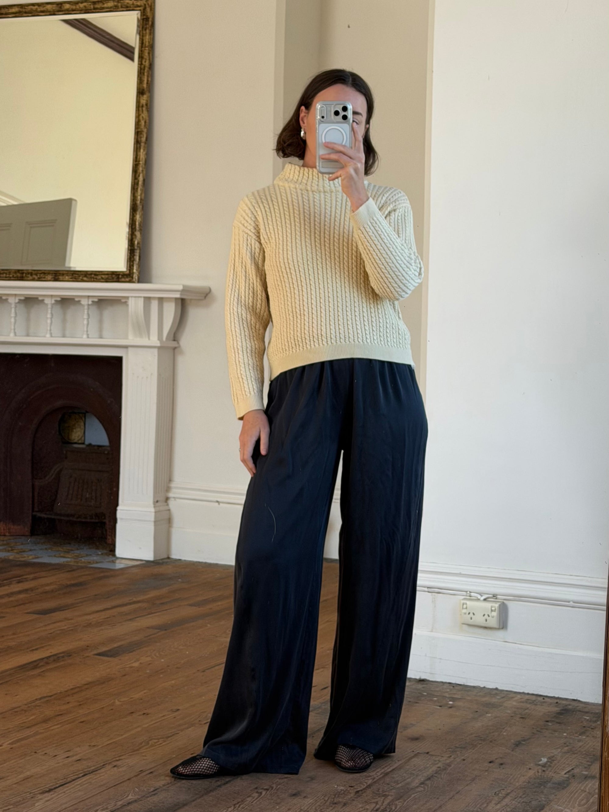 Vintage 90s Australian Pure Wool Cable Knit Jumper Creme