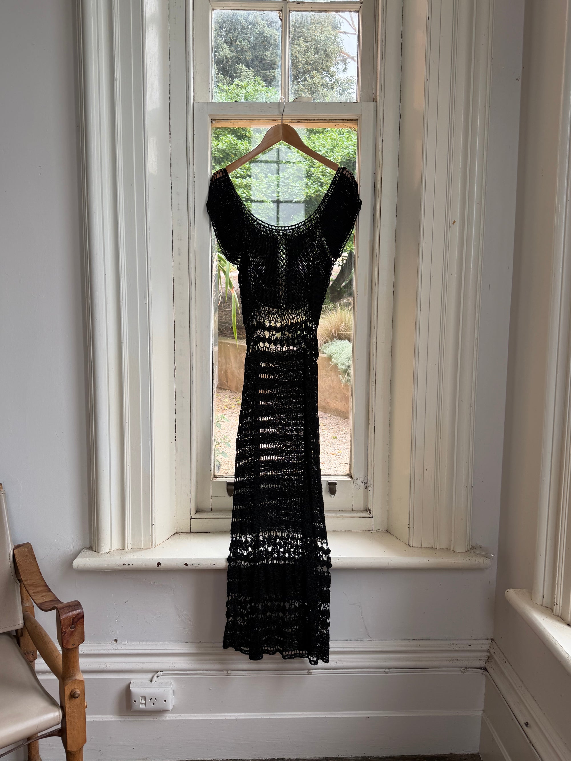 Vintage 70s Crochet Knit Cap Sleeve Midi Dress