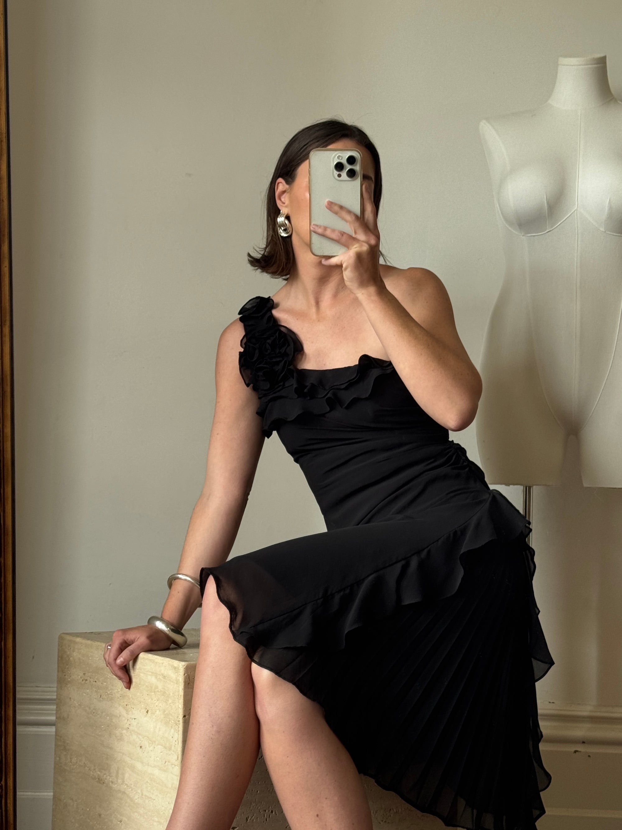 Vintage 90s One Shoulder Ruffle Jersey Dress Noir