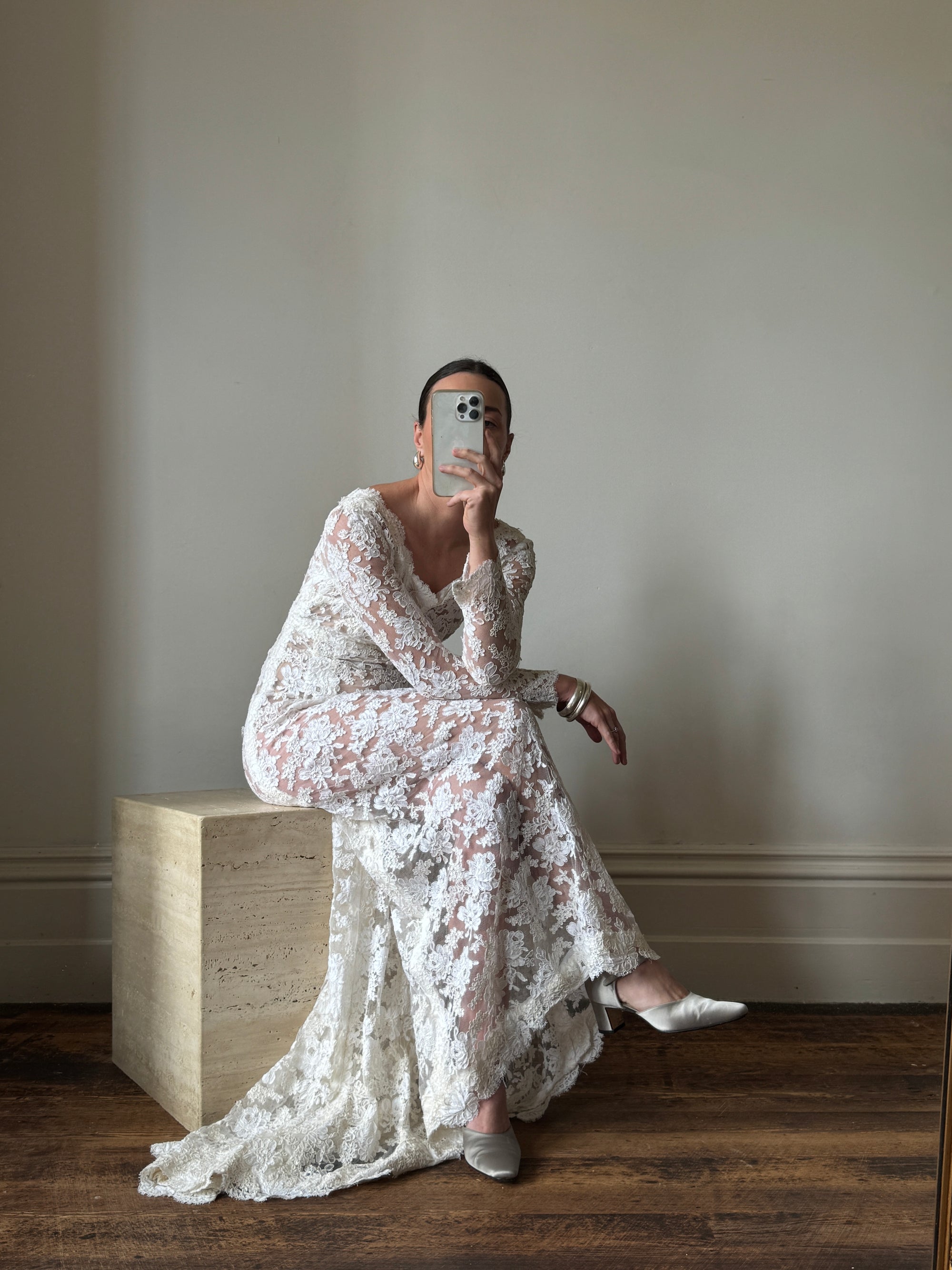 Vintage 60s Guipure Lace Long Sleeve Wedding Gown with Train