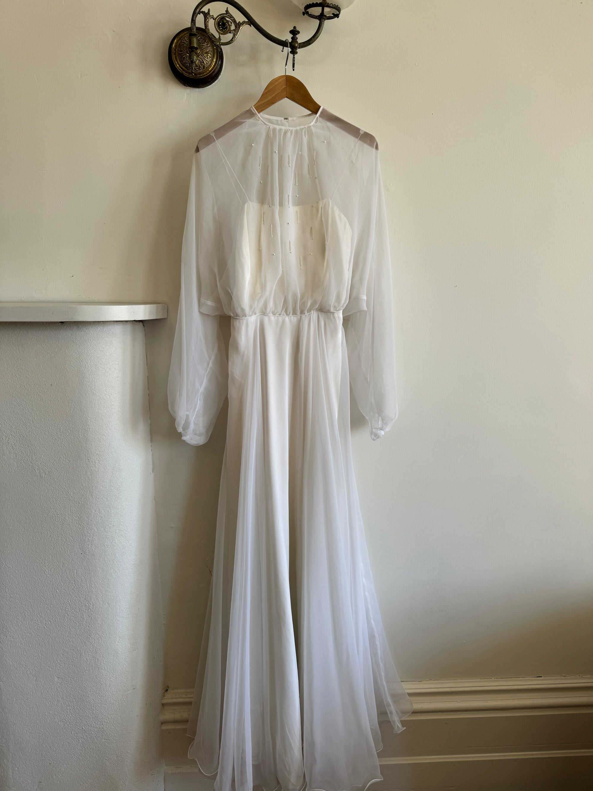 Vintage 70s Australian Made Billow Sleeve Wedding Dress