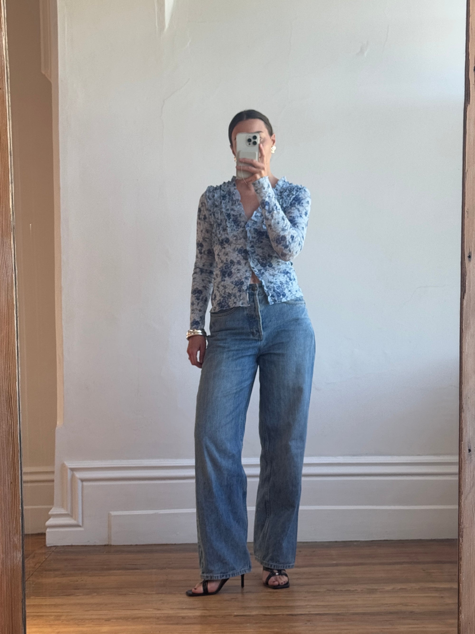 Vintage 90s Ruffle Stretch Button Up Blue Tapestry Floral