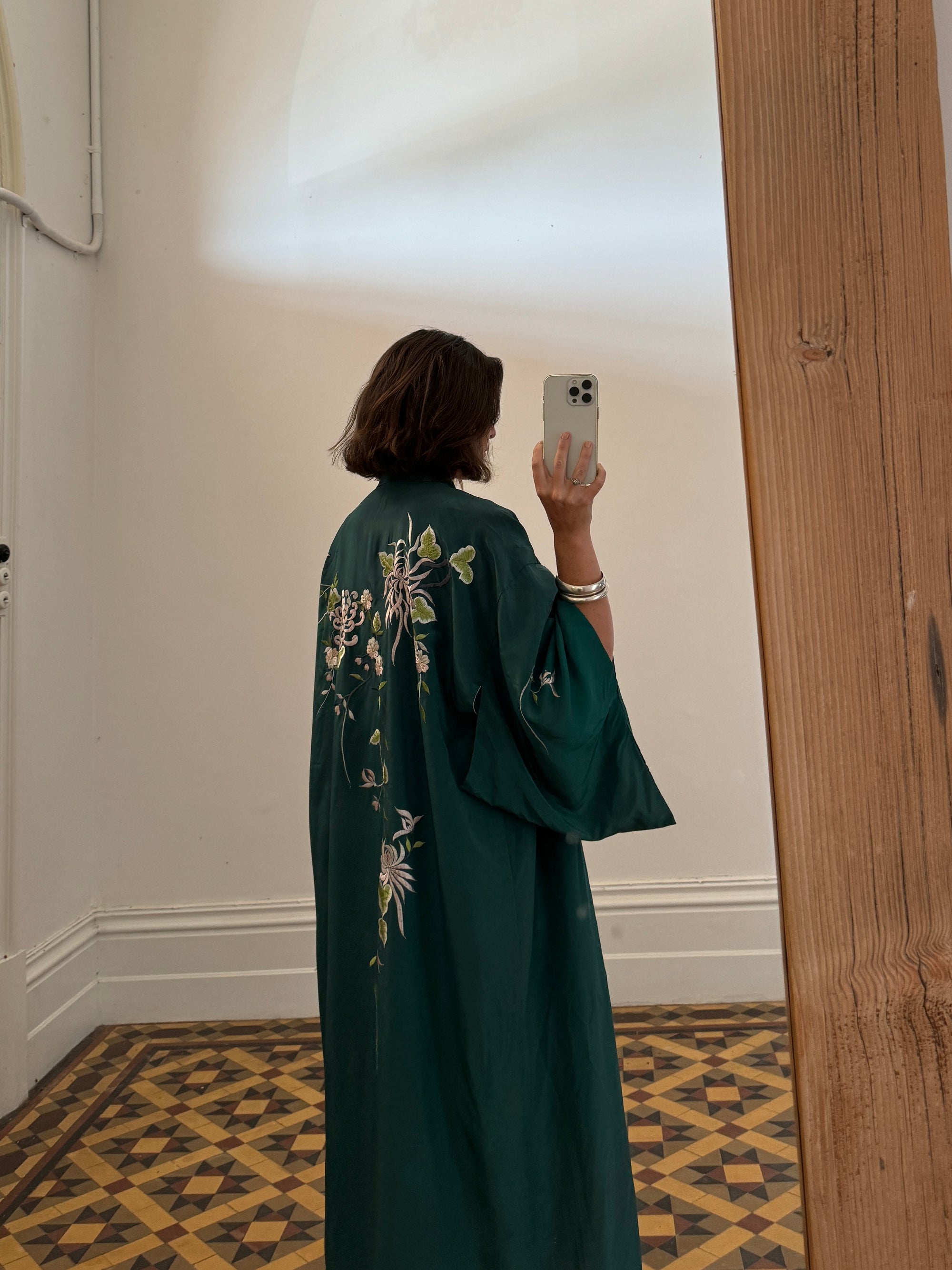 Vintage Japanese Embroidered Kimono Teal