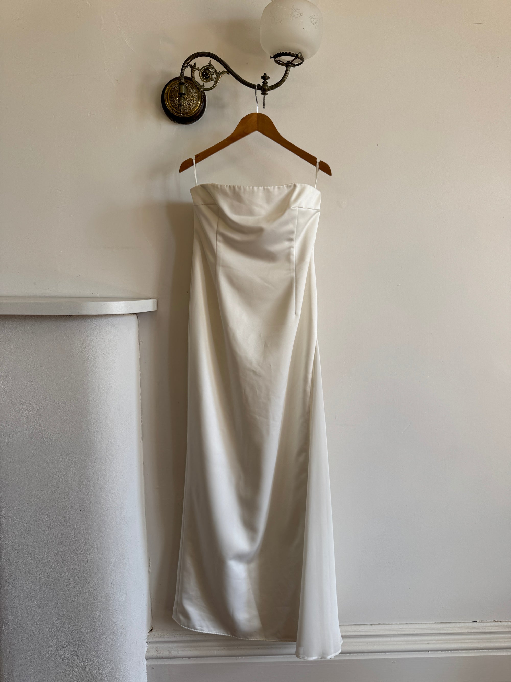 Vintage 90s Ivory Strapless Wedding Dress with Chiffon High Split