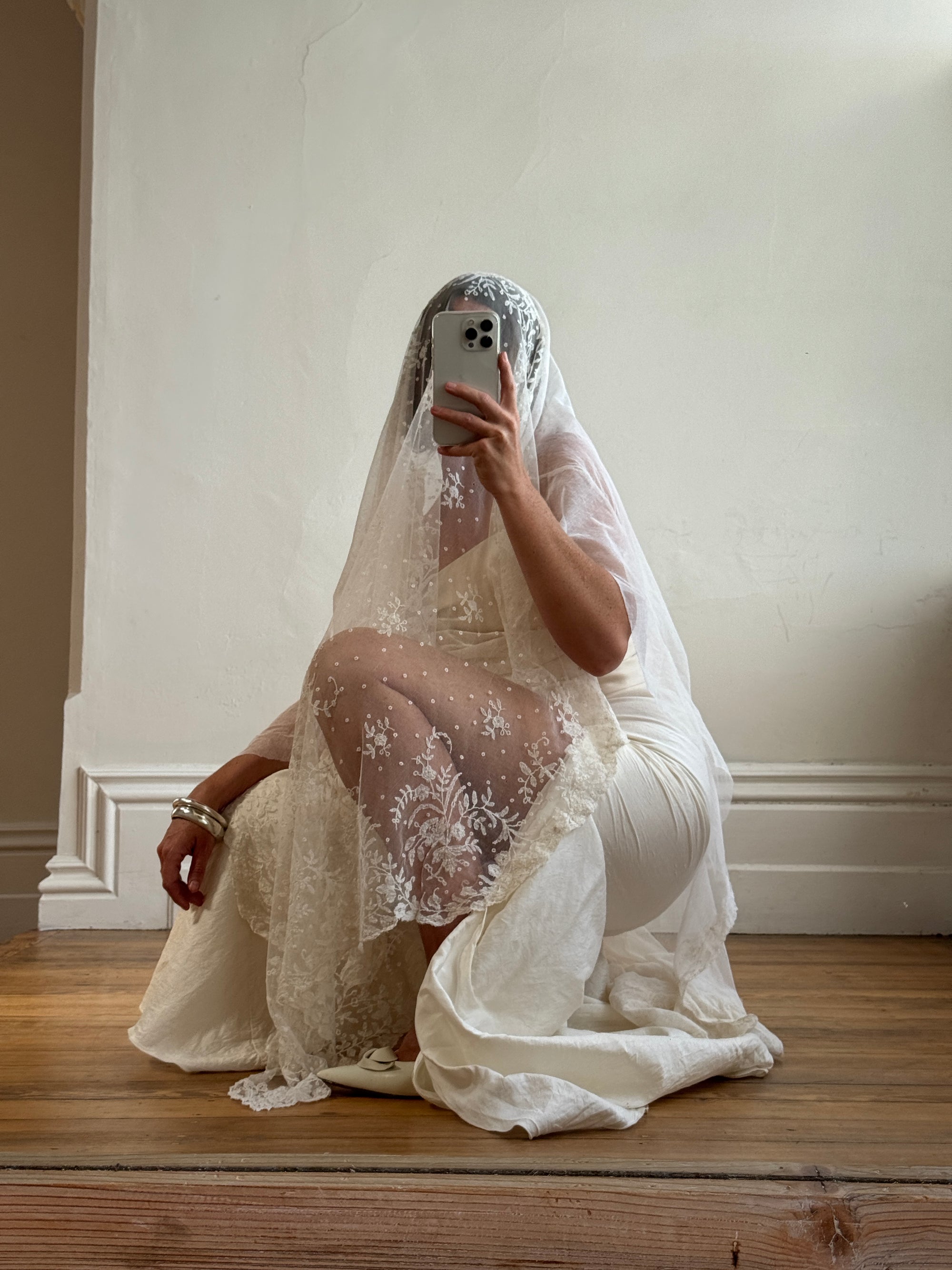 CMTB x Luce Di Luna Repurposed Antique Tambour Lace Double Layer Mantilla Veil