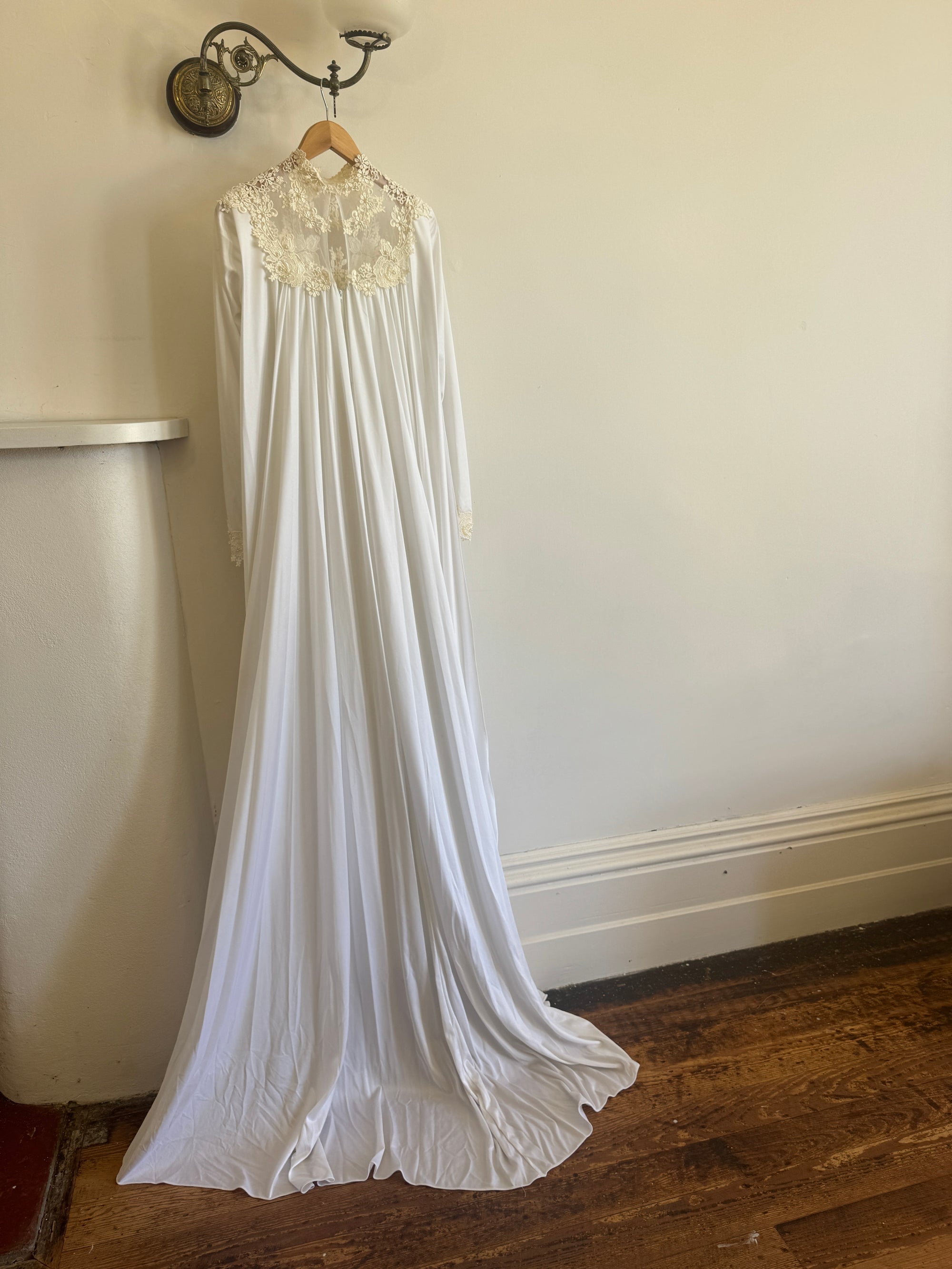 Vintage 60s Jersey and Lace Cape Wedding Dress