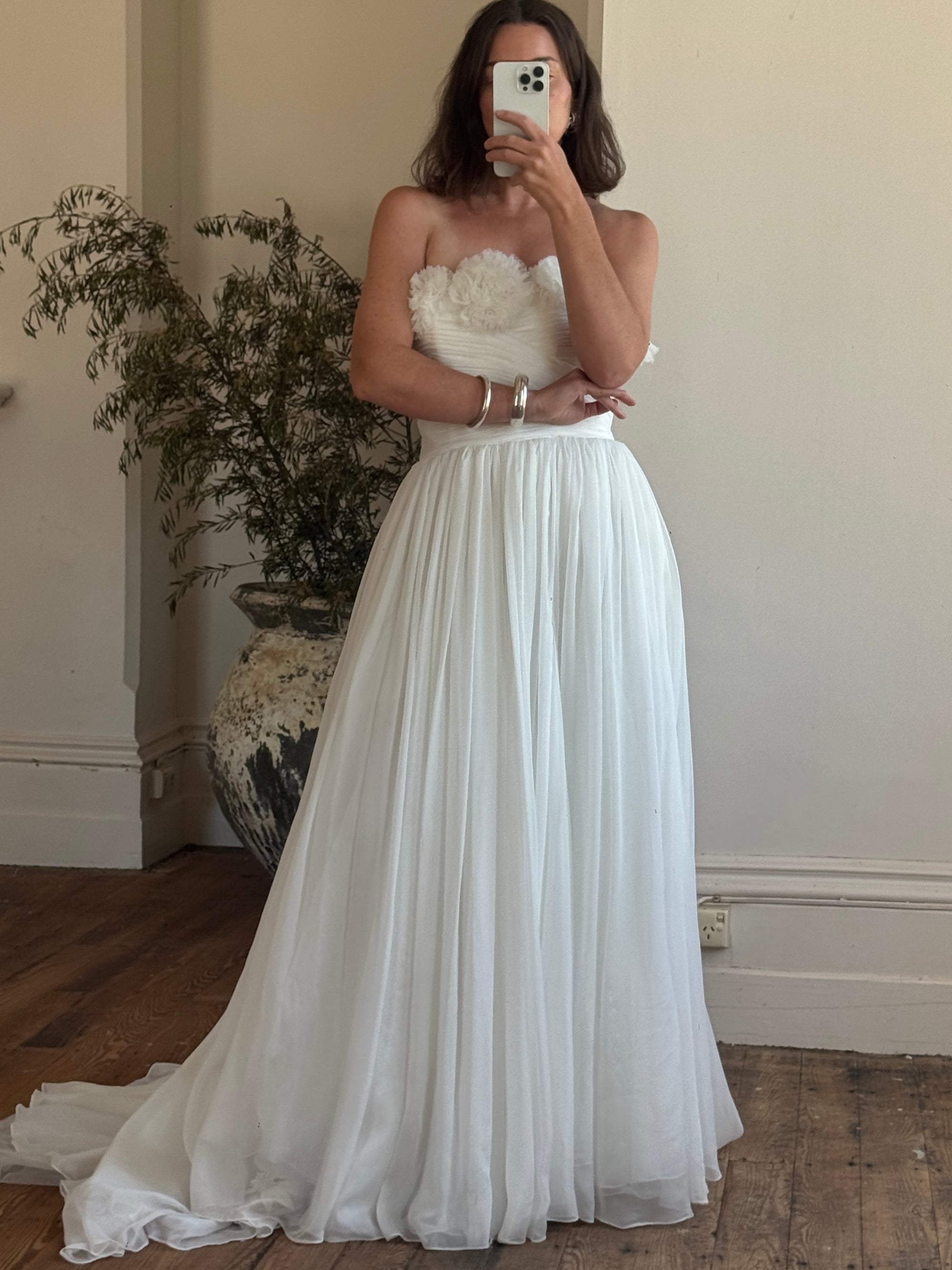 Vintage Y2K Cupcake Strapless Chiffon Wedding Gown