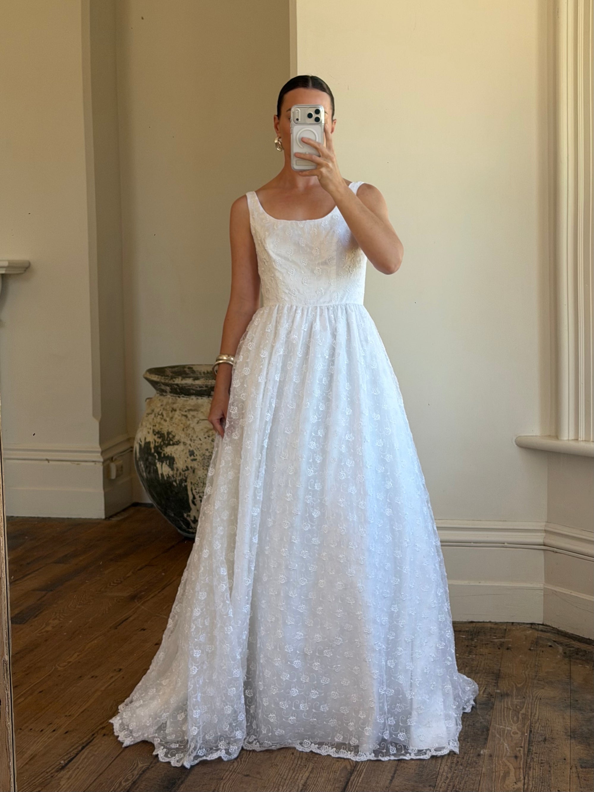 Vintage 90s Scoop Neck Floral Wedding Dress