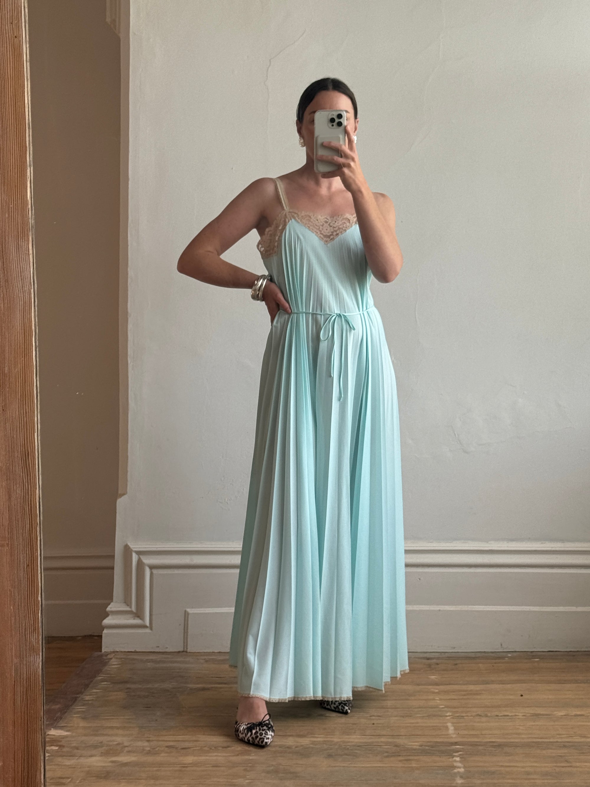 Vintage 50s Aqua Pleated Negligee Slip Cream Lace