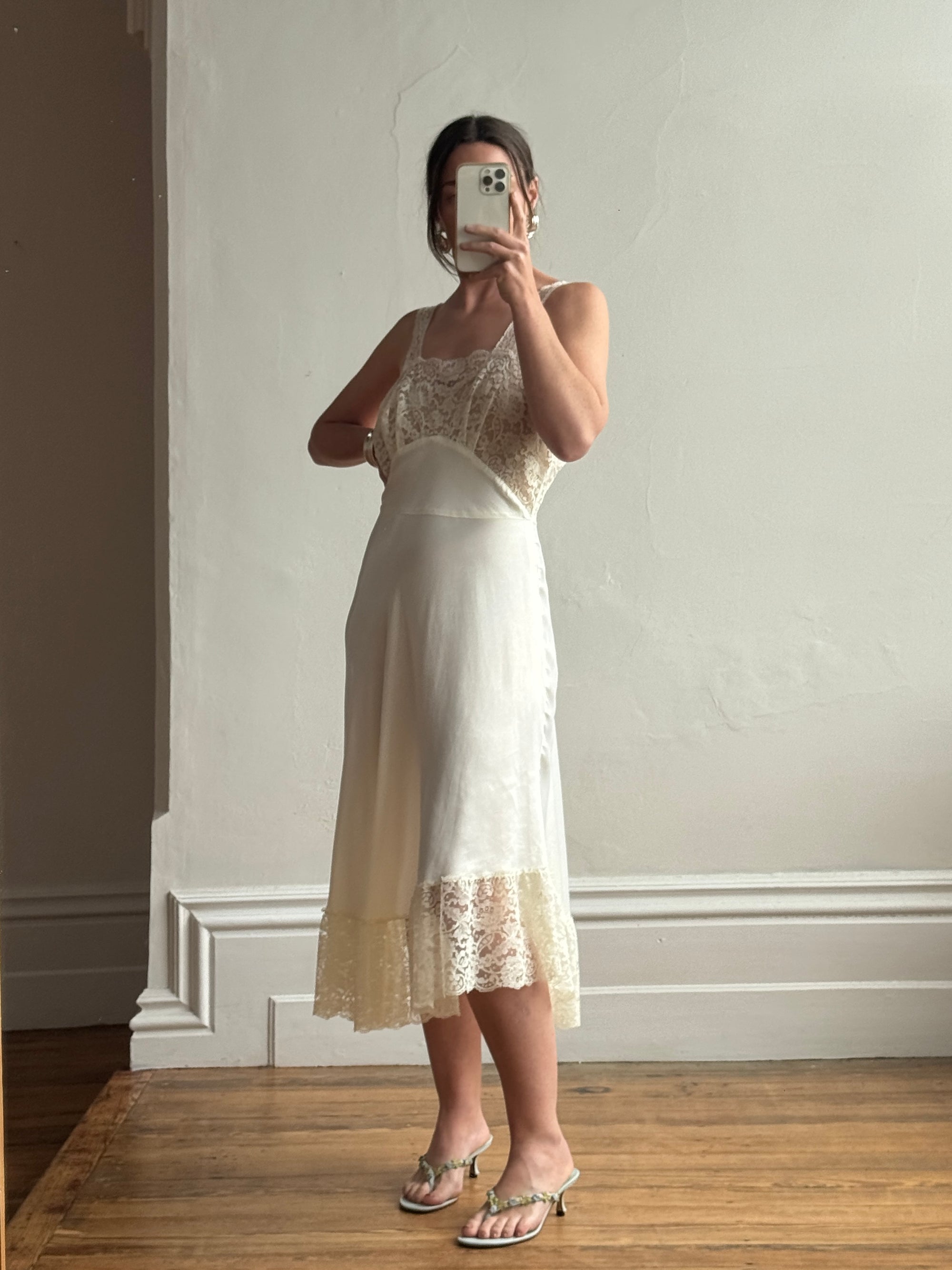 Vintage 40s Bias Cut Satin Bridal Slip Ivory