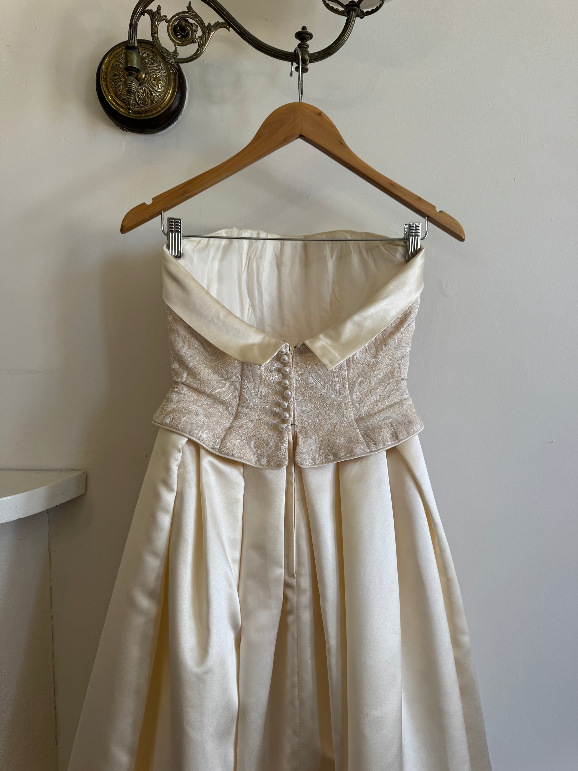 Vintage 90s Princess Brocade Champagne Wedding Gown