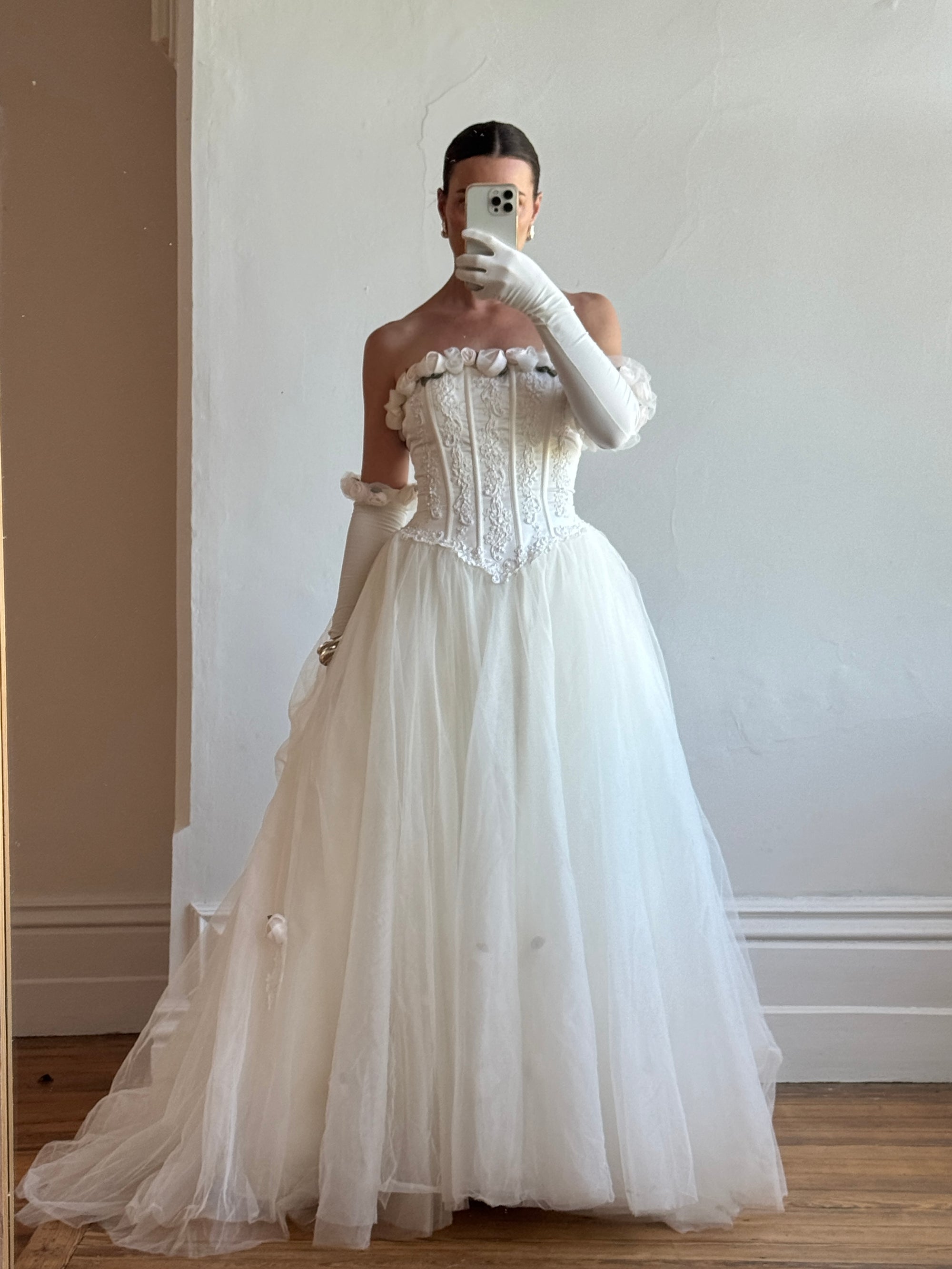 Vintage 90s Rosette Tulle Princess Wedding Gown with Gloves – Call Me The Breeze