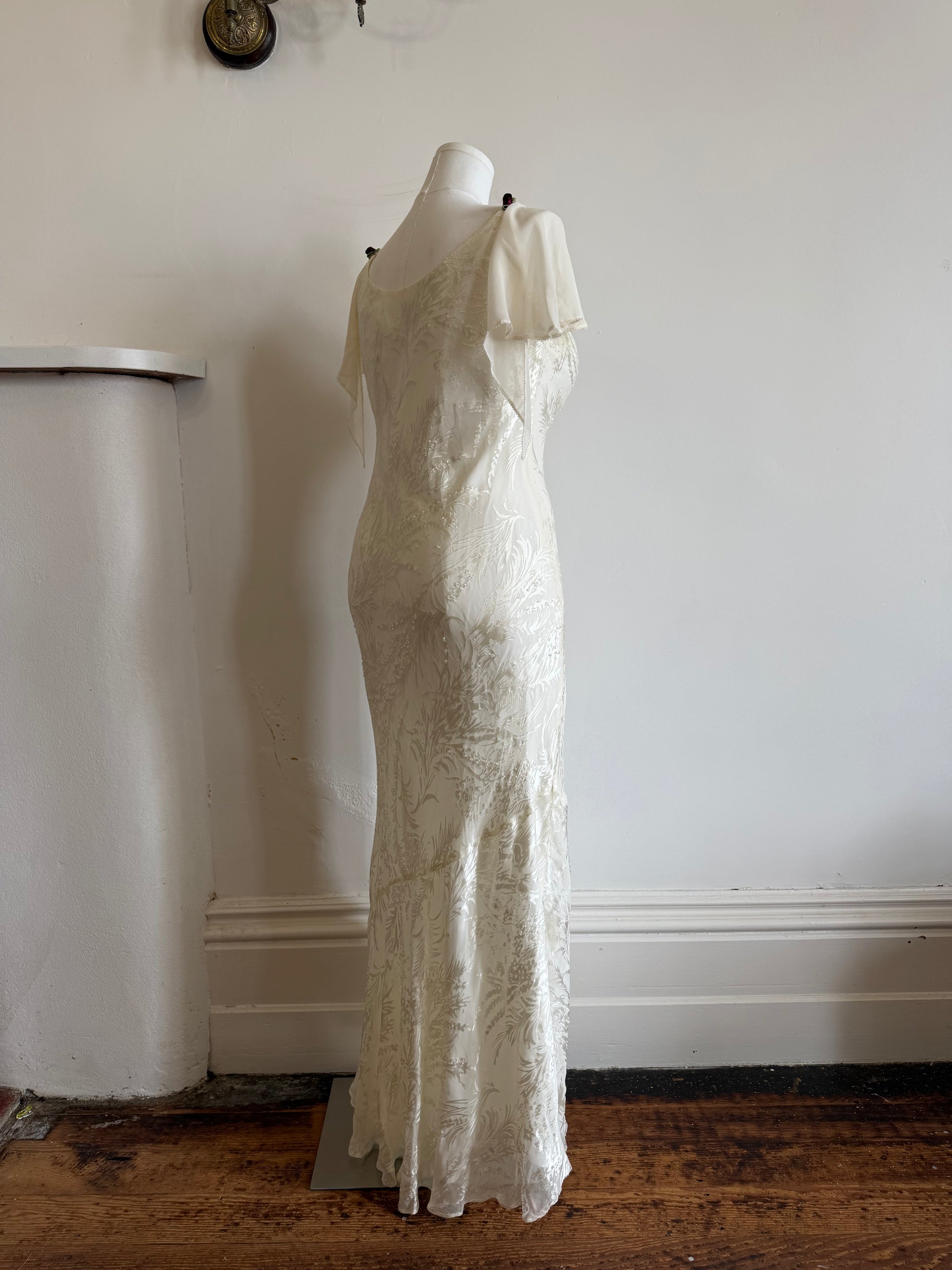 Vintage 90s Silk Jacquard Petite Rose Wedding Dress