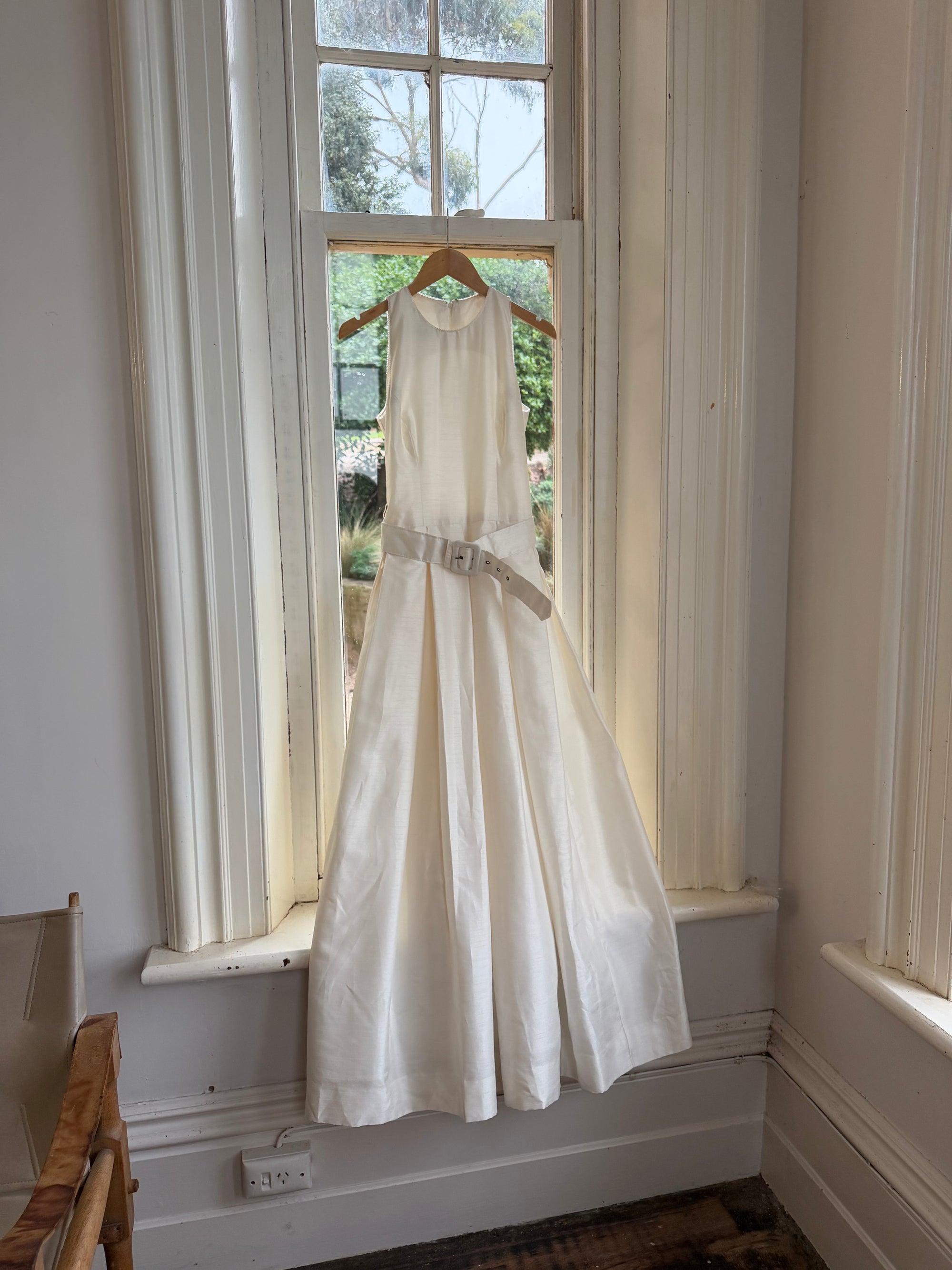 Vintage 90s Pleated Ivory Silk Couture Bridal Dress with Belt