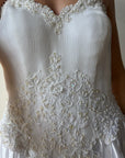 Vintage Y2K Pintuck Pearl Sweetheart Wedding Dress