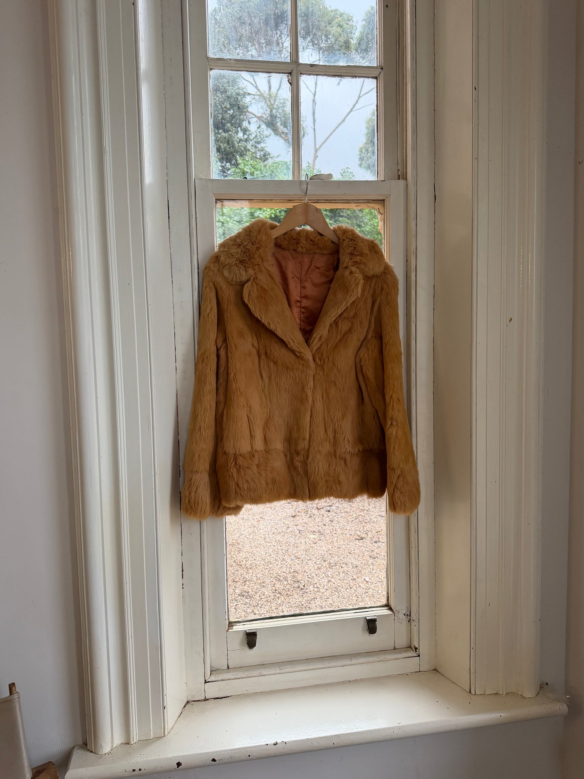 Vintage 70s Honey Caramel Fur jacket