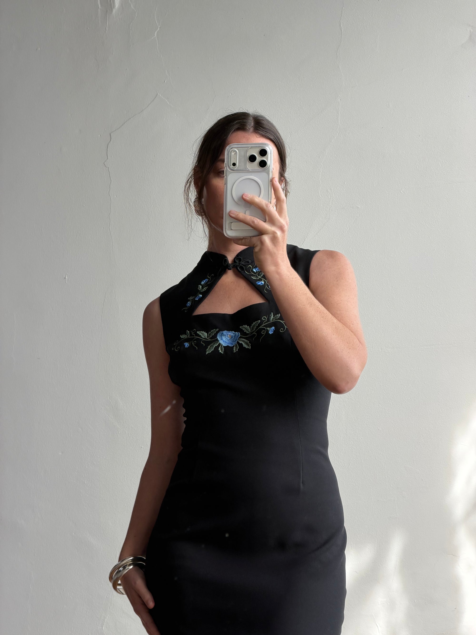 Vintage 90s Cheongsam Embroidered Blue Floral Crepe Dress