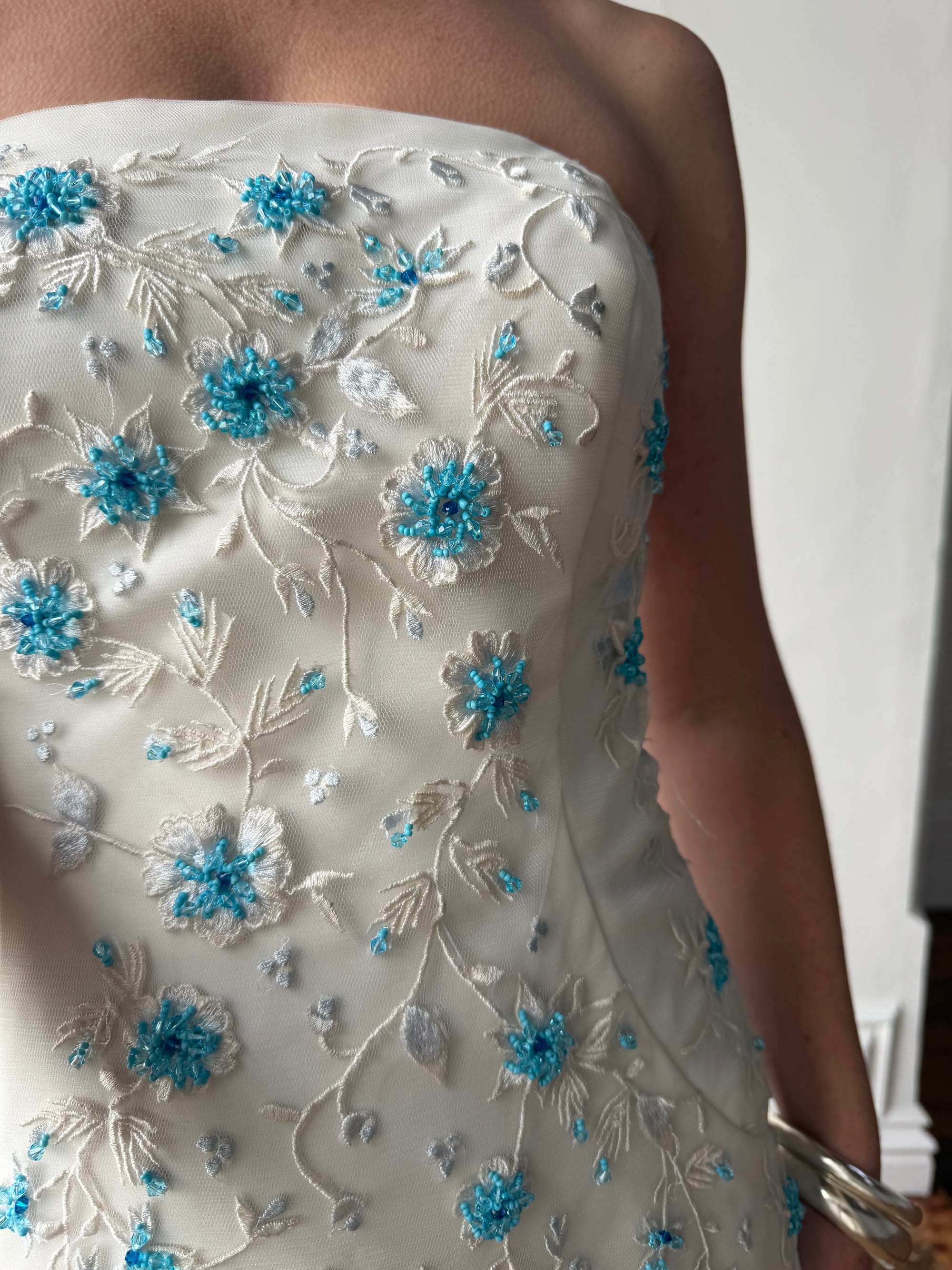 Vintage Y2K Blue Floral Glass Beaded Strapless Wedding Gown