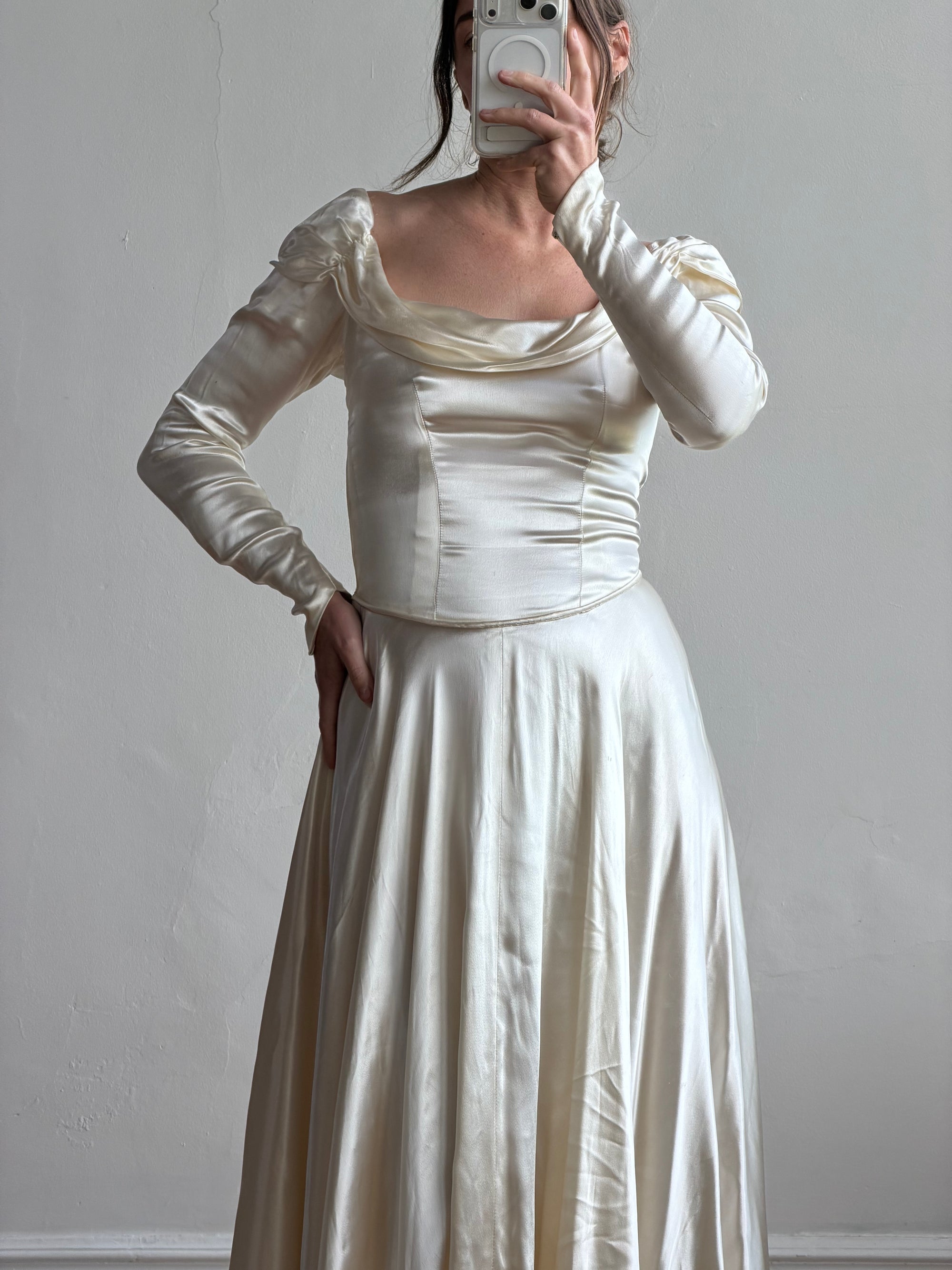 Vintage 40s Liquid Satin Long Sleeve Scoop Neck Wedding Gown