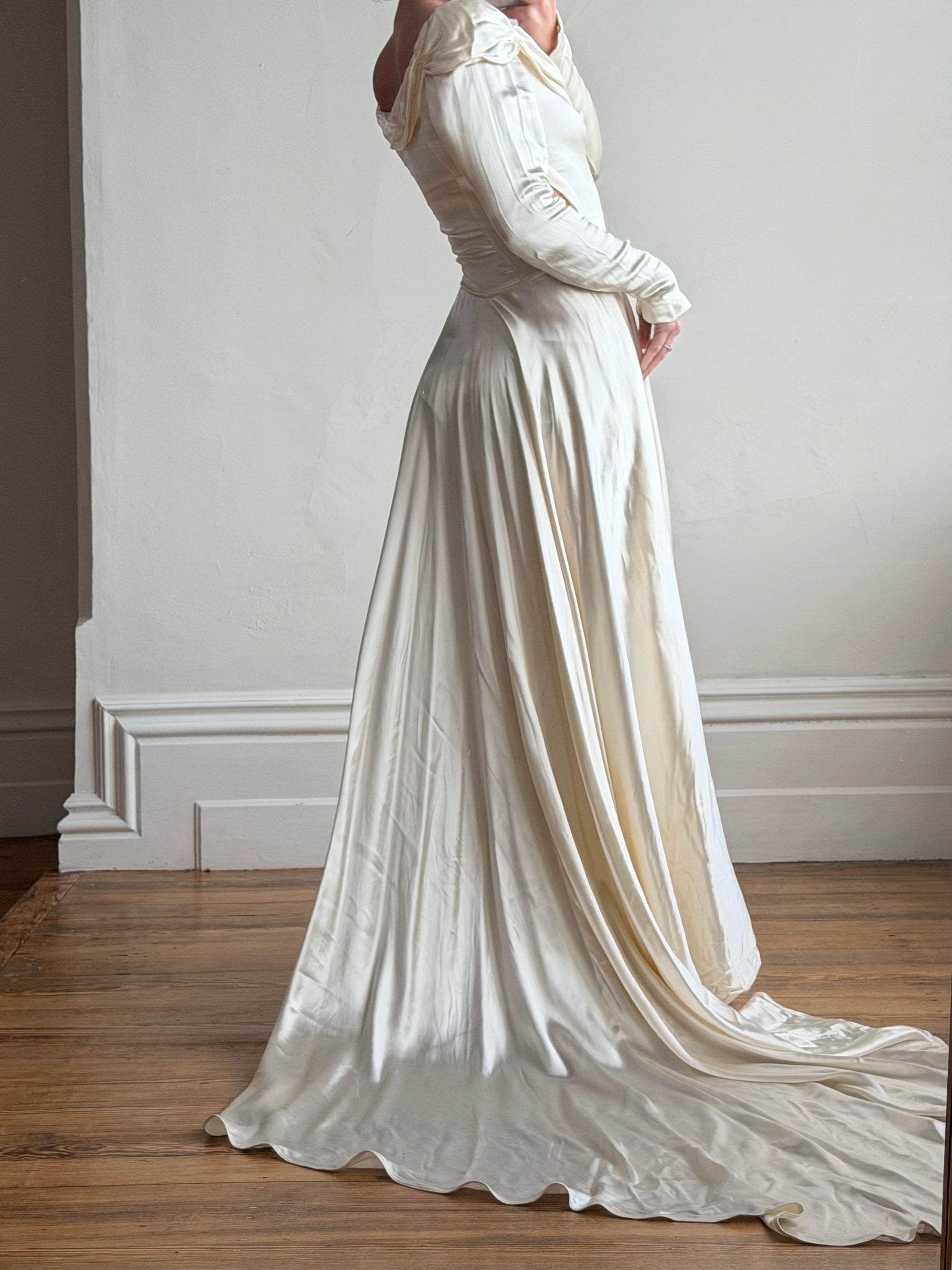 Vintage 40s Liquid Satin Long Sleeve Scoop Neck Wedding Gown