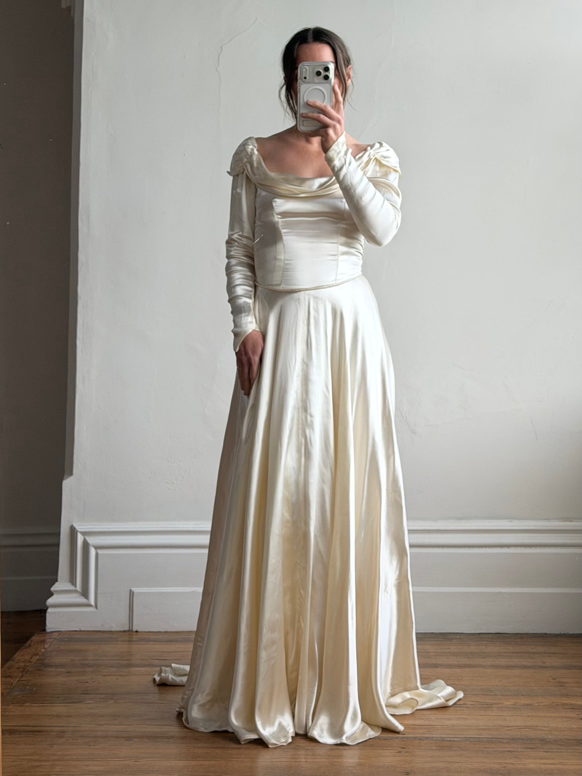 Vintage 40s Liquid Satin Long Sleeve Scoop Neck Wedding Gown