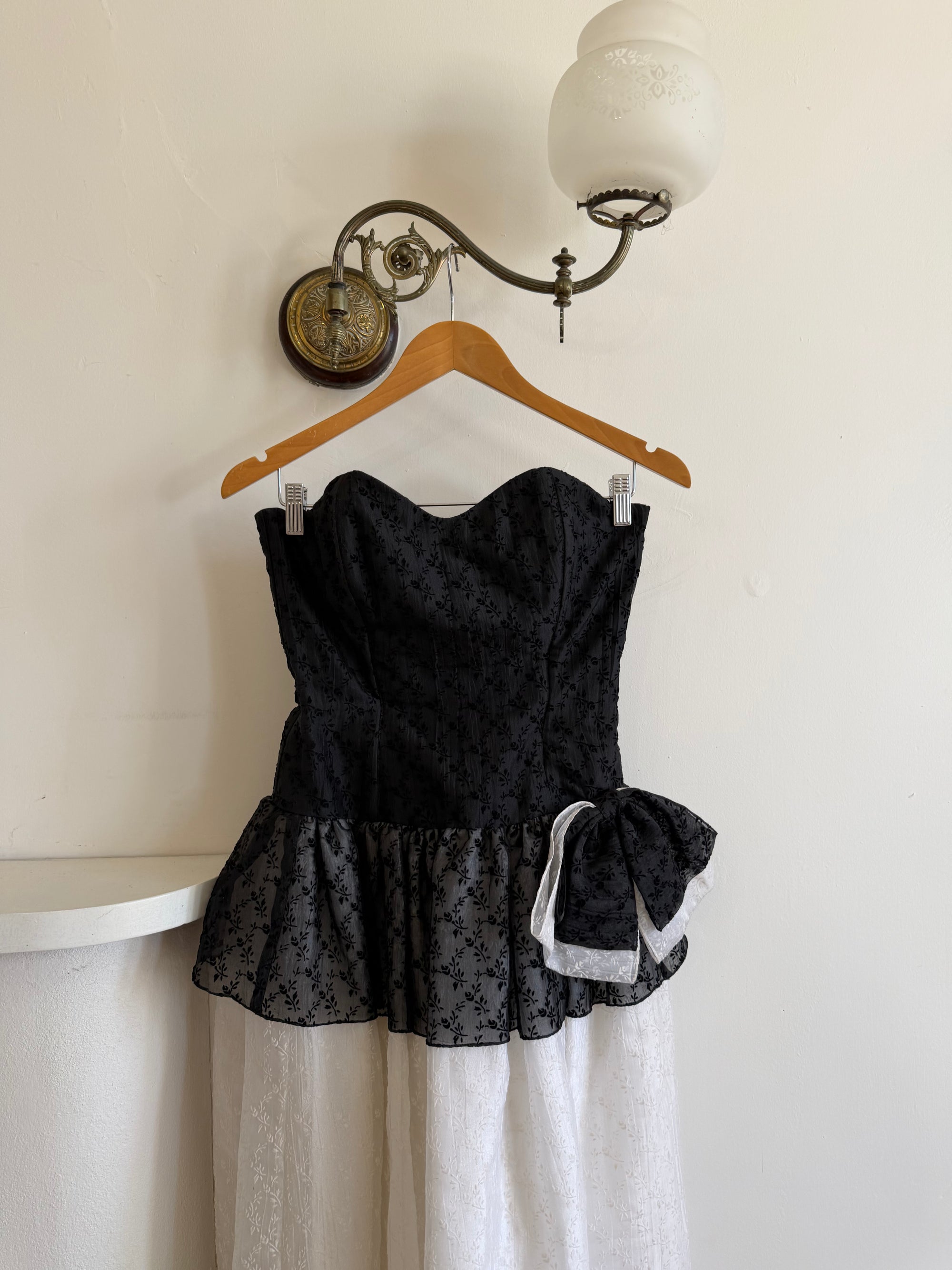 Vintage 80s Monochrome Drop Waist Bow Midi