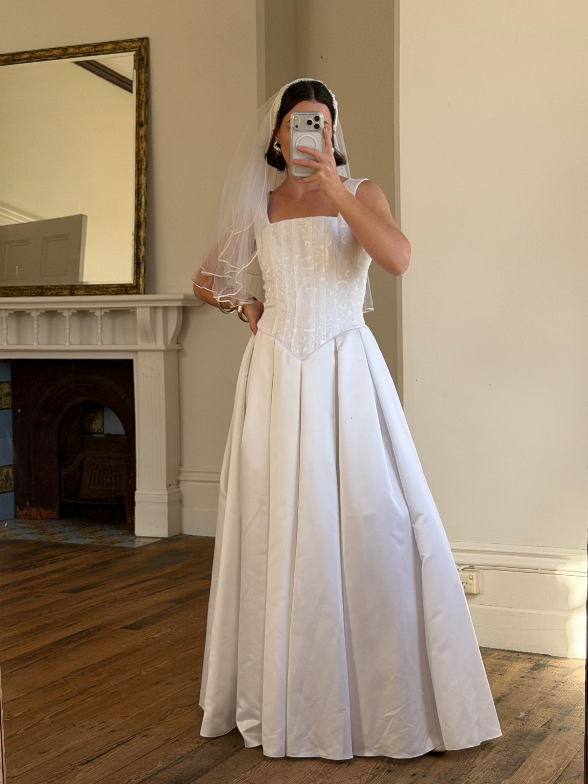 Vintage 90s Boned Jacquard Basque Waist Wedding Dress White