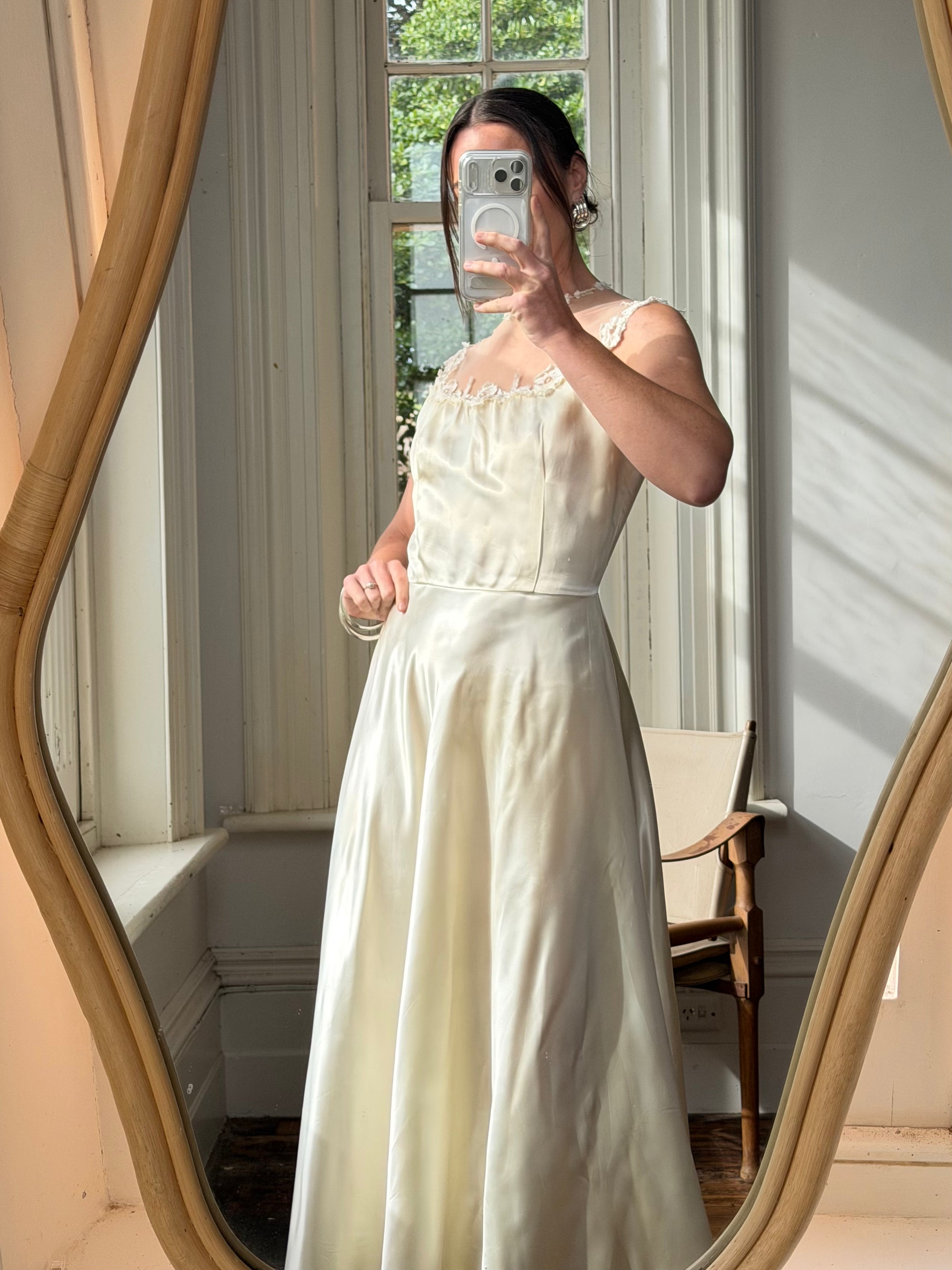 Vintage 40s Liquid Satin Sleeveless Floral Wedding Dress