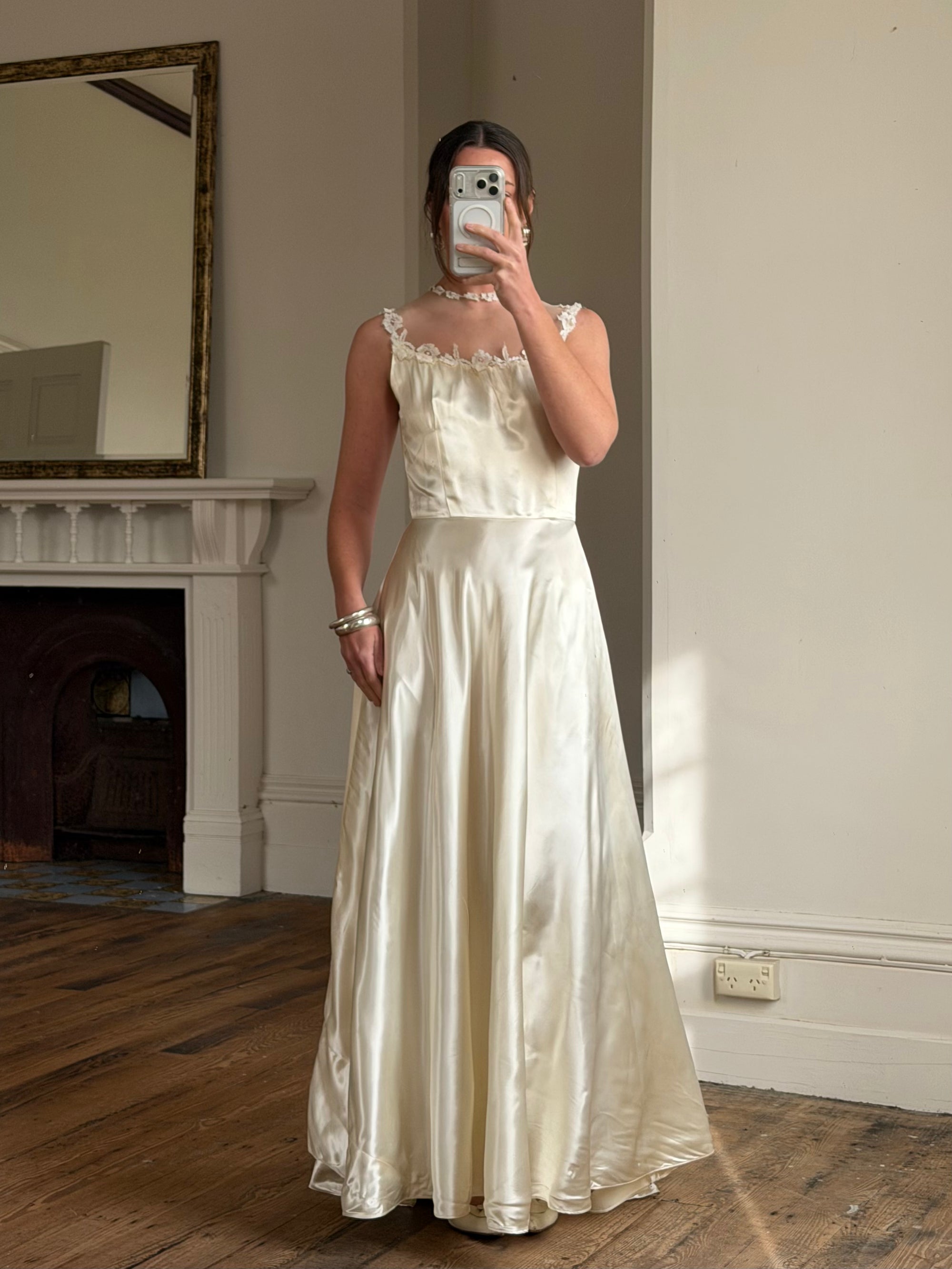 Vintage 40s Liquid Satin Sleeveless Floral Wedding Dress