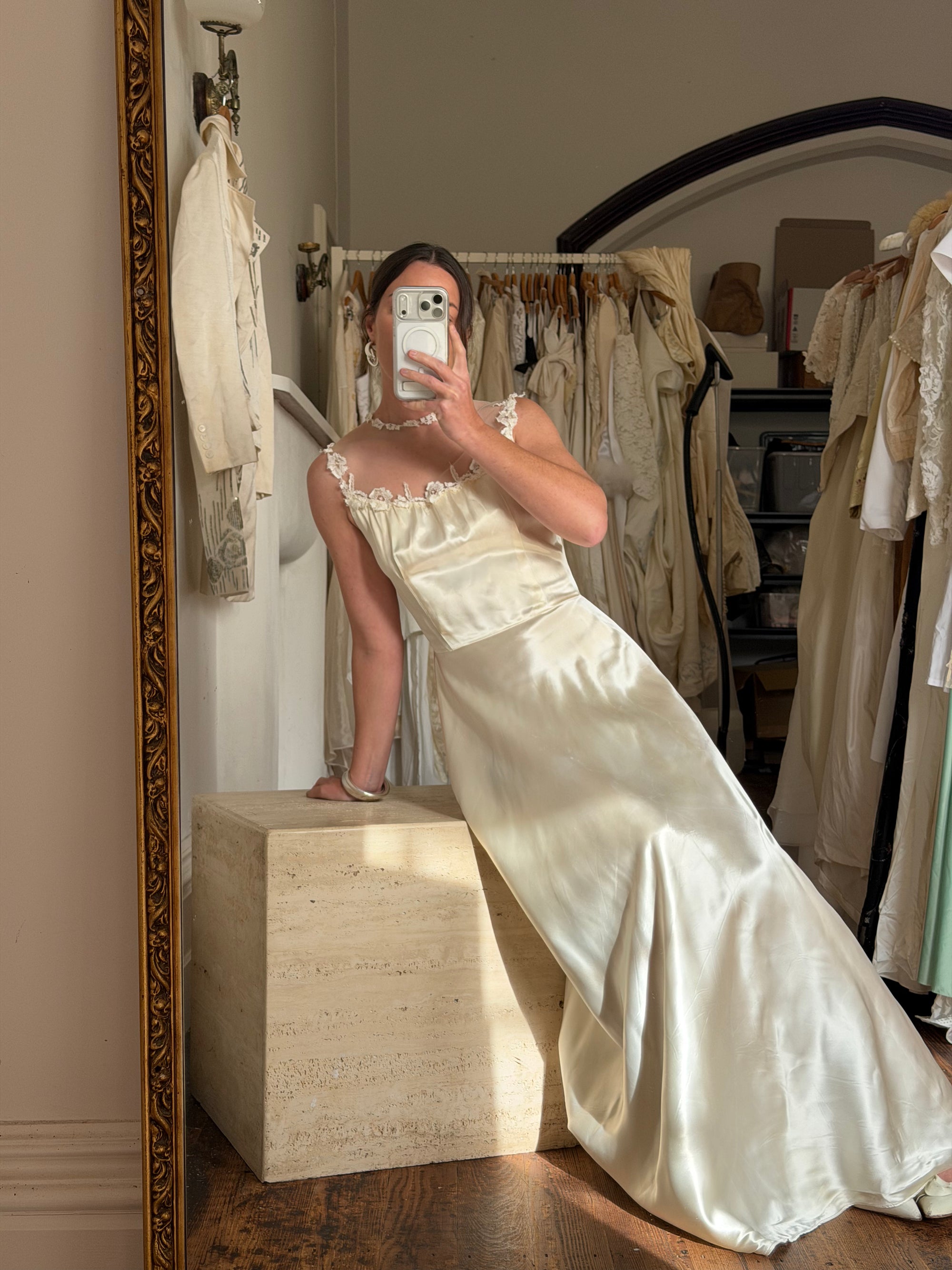 Vintage 40s Liquid Satin Sleeveless Floral Wedding Dress
