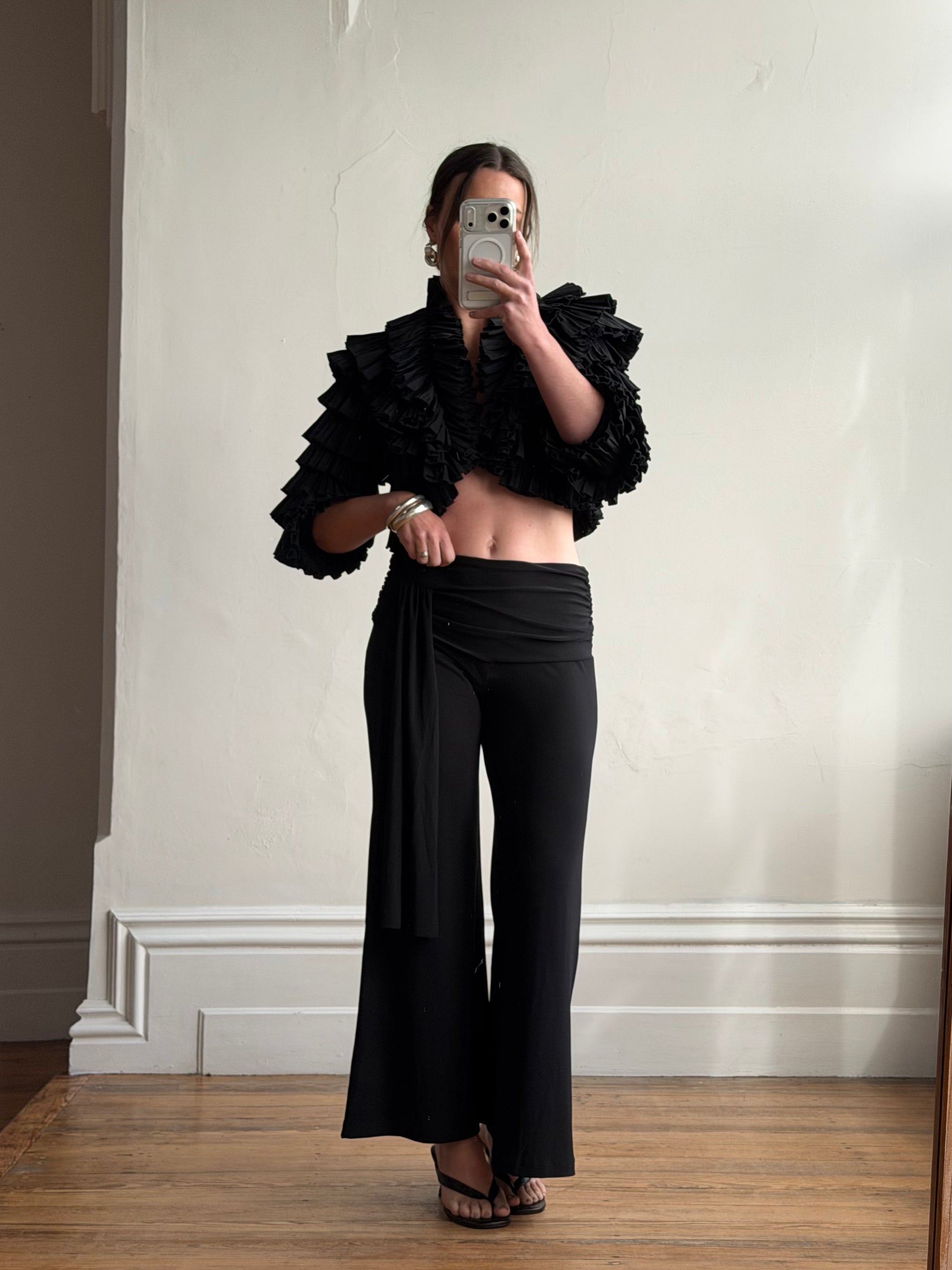 Vintage 90s Accordion Ruffle Frill Cropped Bolero Noir