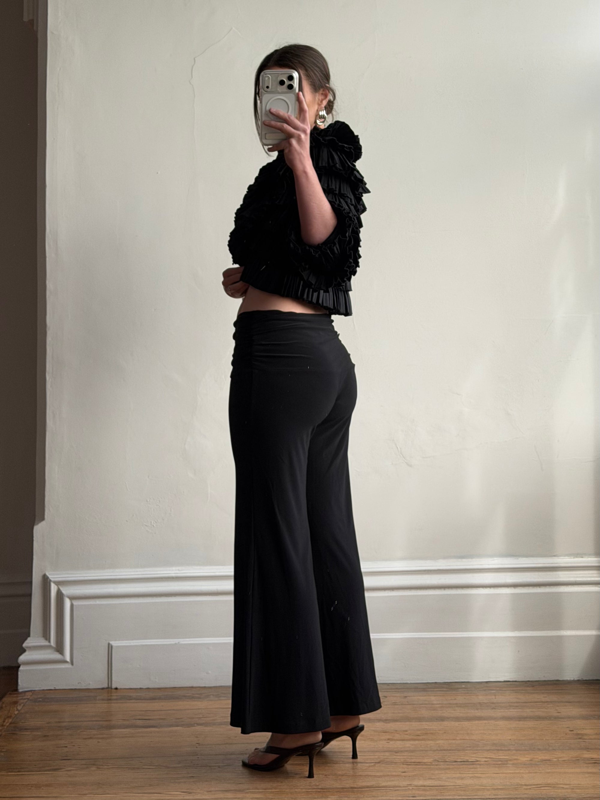 Vintage 90s Accordion Ruffle Frill Cropped Bolero Noir