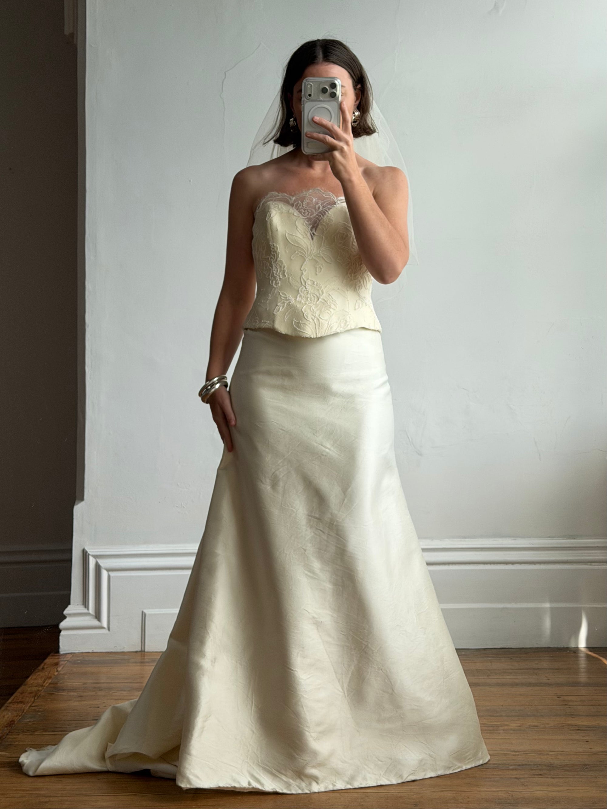 Vintage 90s Italian Sweetheart Bodice Lace Bridal Set