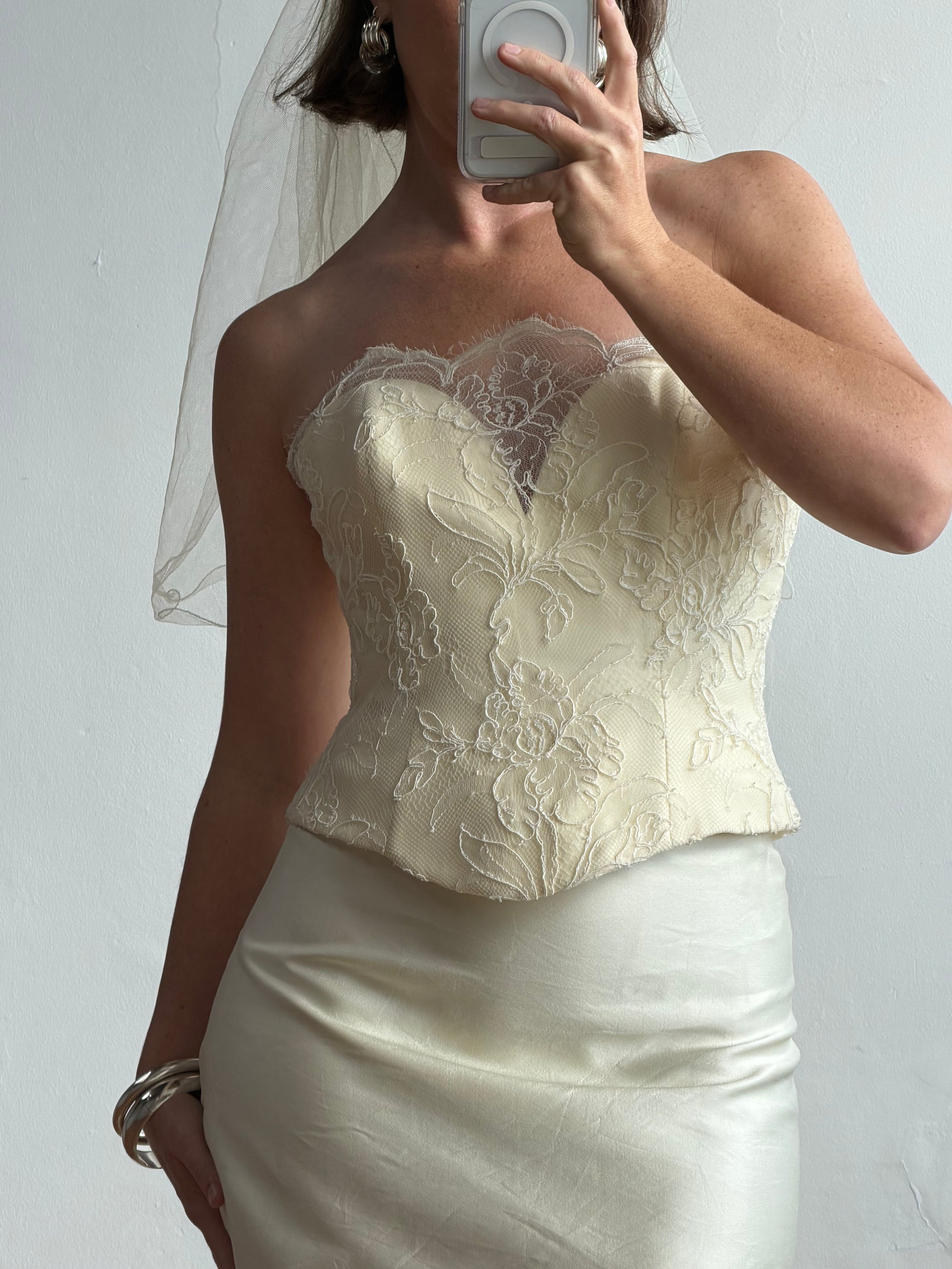 Vintage 90s Italian Sweetheart Bodice Lace Bridal Set