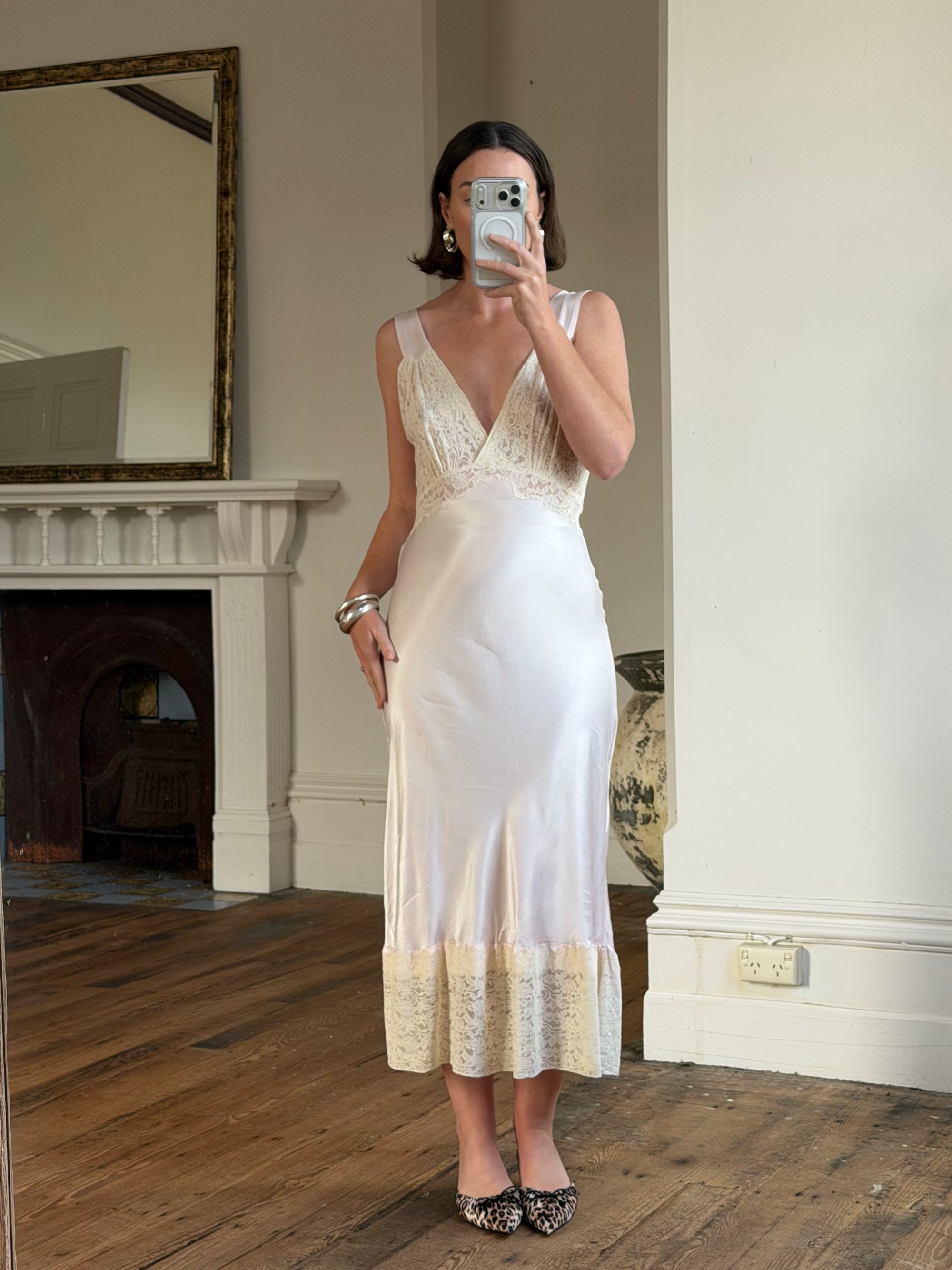 Vintage 40s Liquid Satin Lace Baby Pink Slip