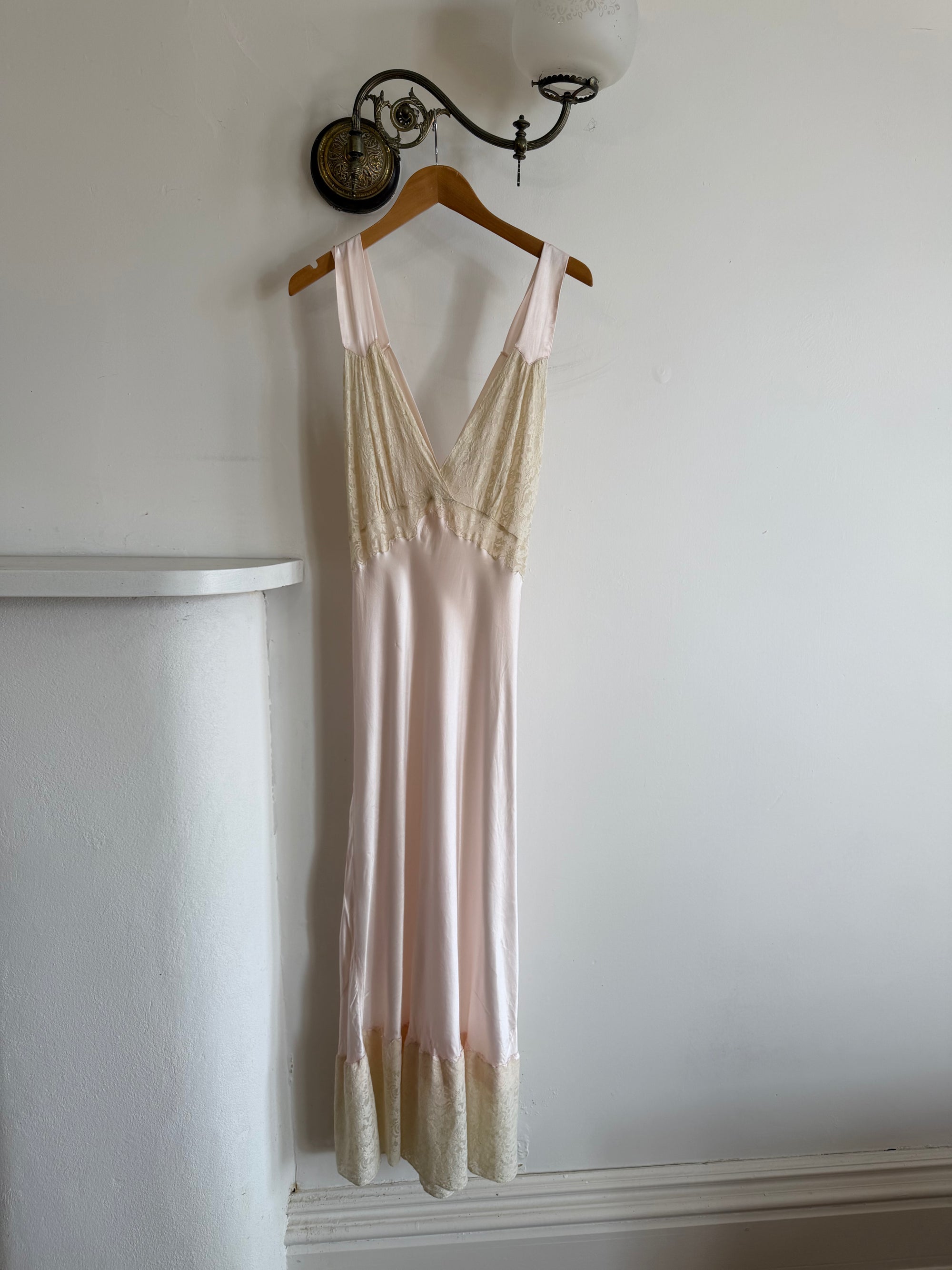 Vintage 40s Liquid Satin Lace Baby Pink Slip