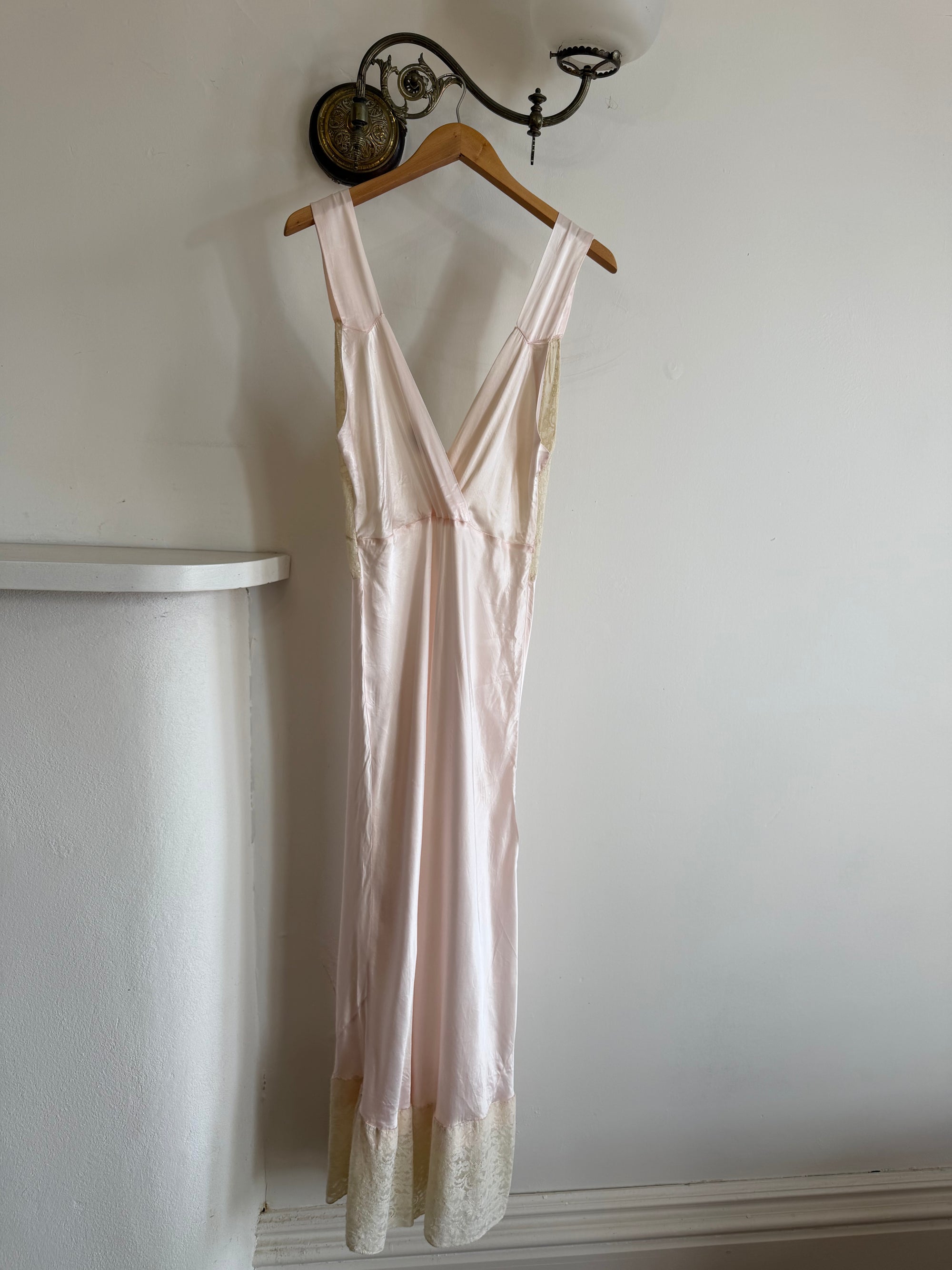 Vintage 40s Liquid Satin Lace Baby Pink Slip