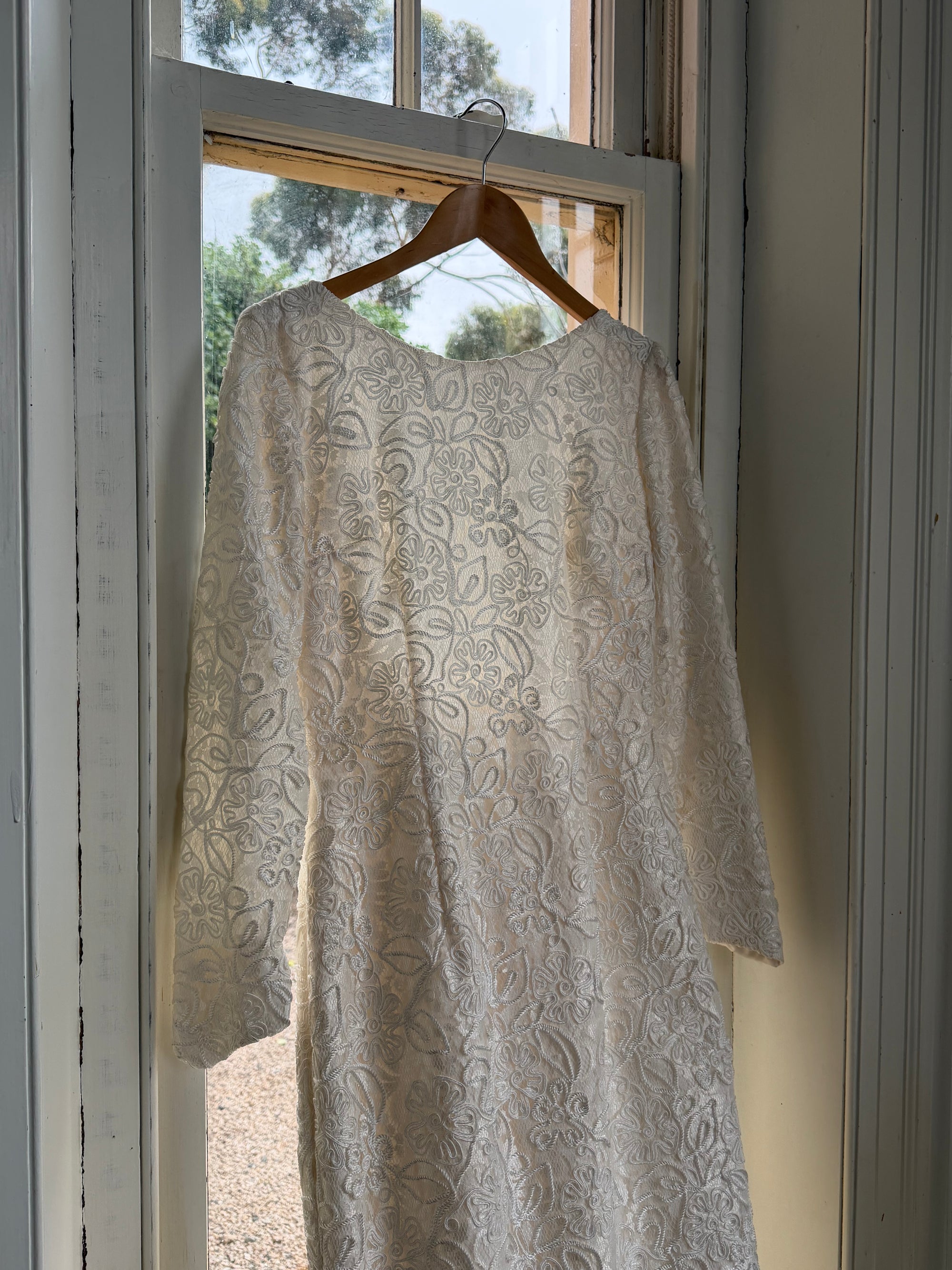 Vintage 90s Rope Embroidered Long Sleeve Open Back Wedding Dress
